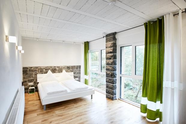 2 Schlafzimmer mit bodentiefen Fenstern #homestory
