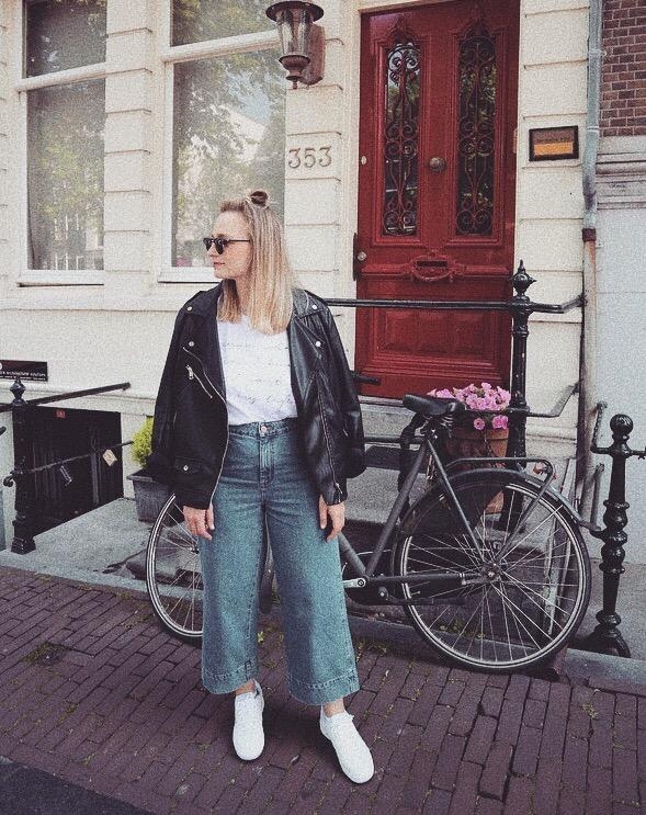 Amsterdam.
#throwback #citytrip #amsterdam #look #denim #basics #spring #outfit