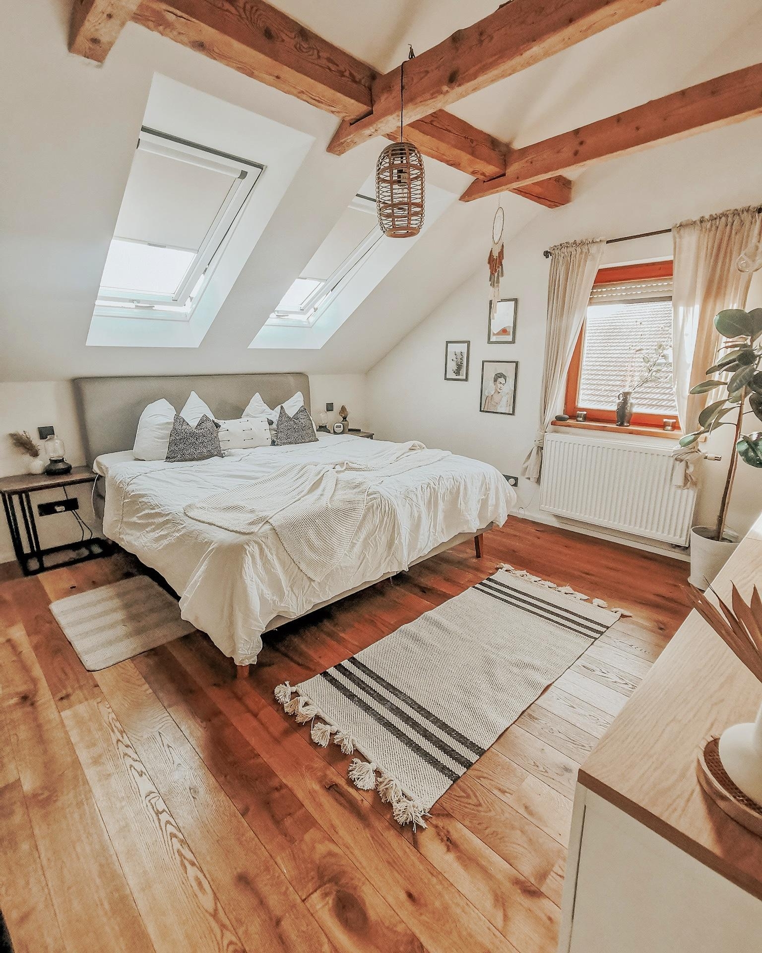 #bedroom #interior #interiordesign #bedroominspo  #solebich #interior #schlafzimmer #boho #cozy #donnerstag #scandi