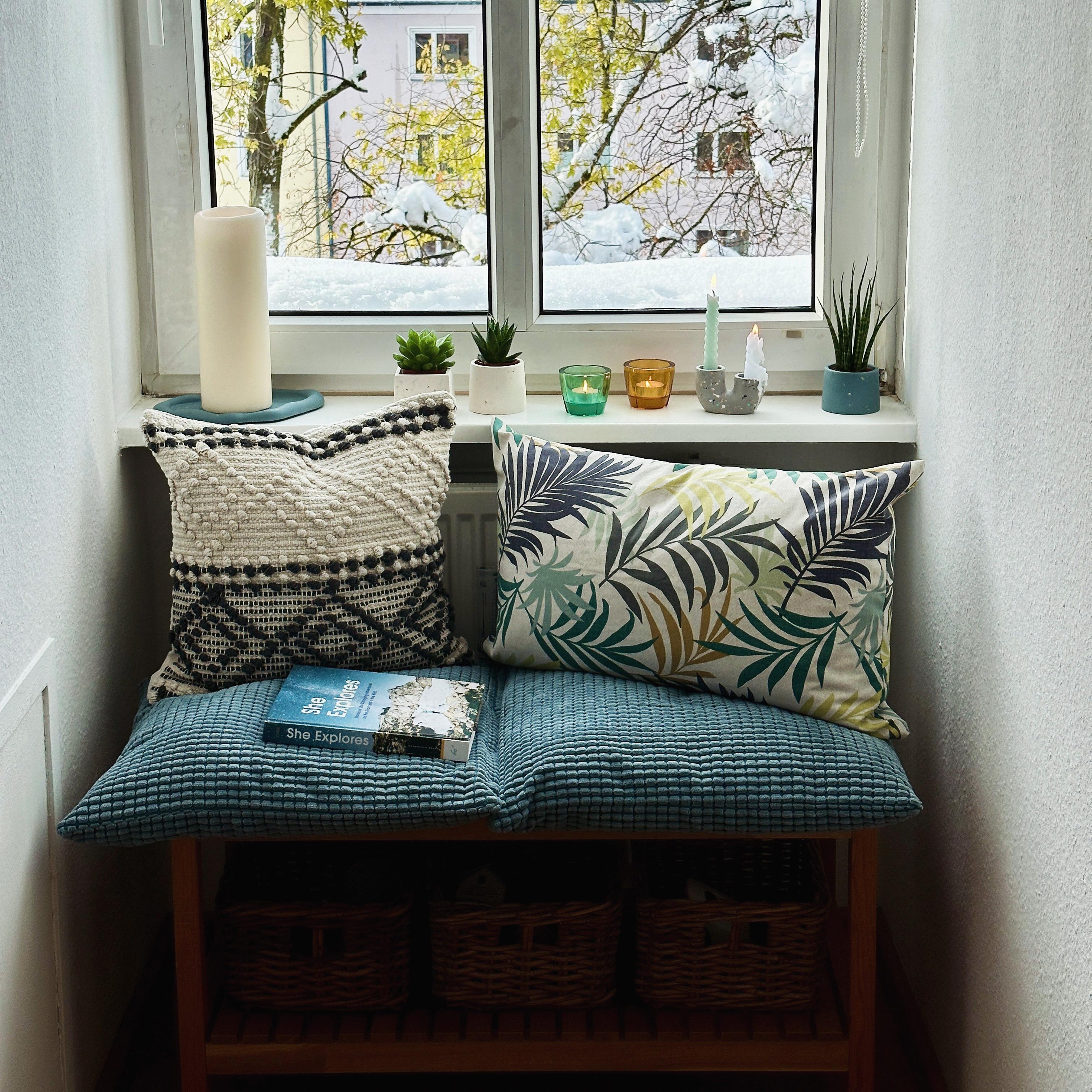 Cozy time 🤍
#leseecke #wohnzimmer #couchstyle #dachgeschoss #skandi