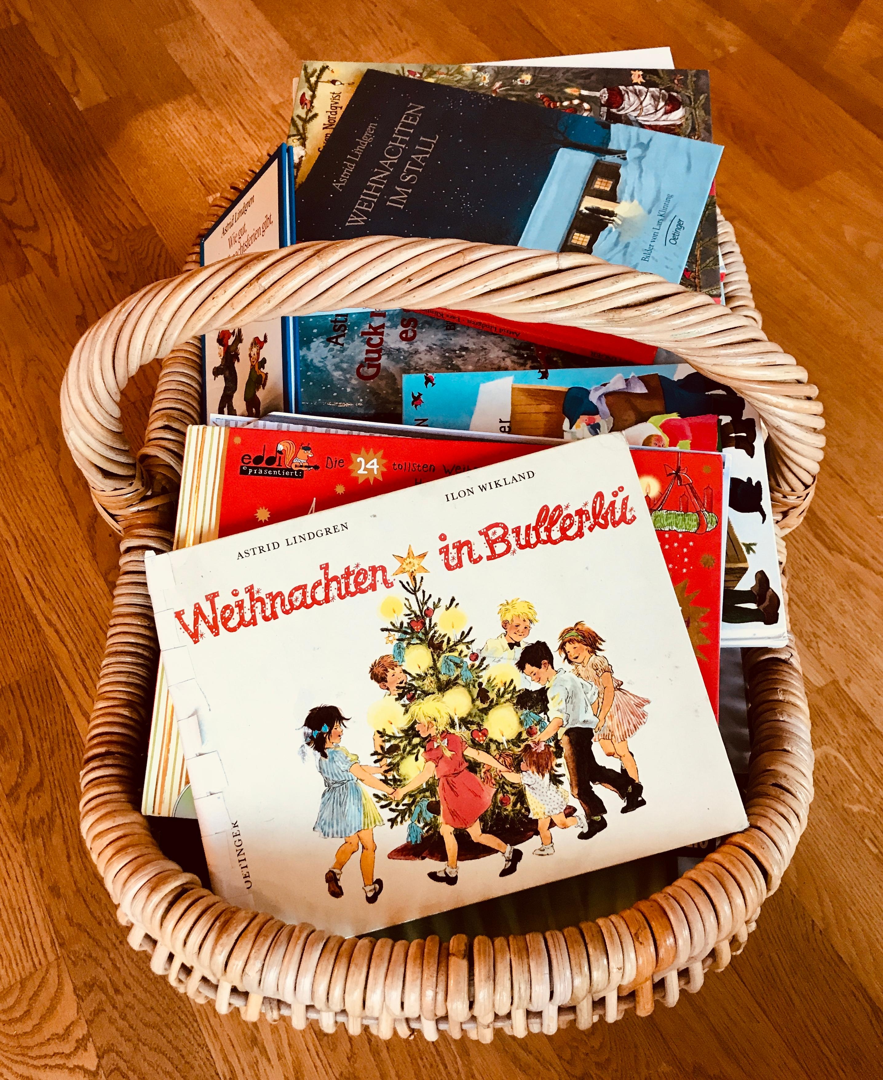 Die Weihnachts-Bilderbücher hervorholen- einer der schönsten Momente im Jahr! #lebenmitkindern #weihnachten #bücher