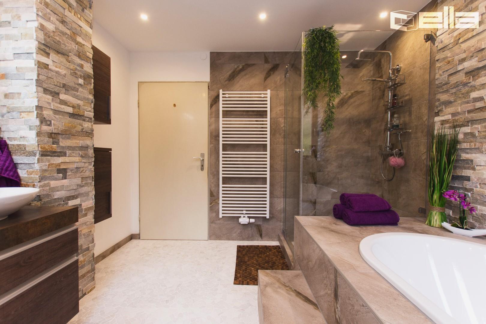 Ein Bad mit Individuellem Design München Waldperlach #fliesen #badsanierung ©Cella GmbH
