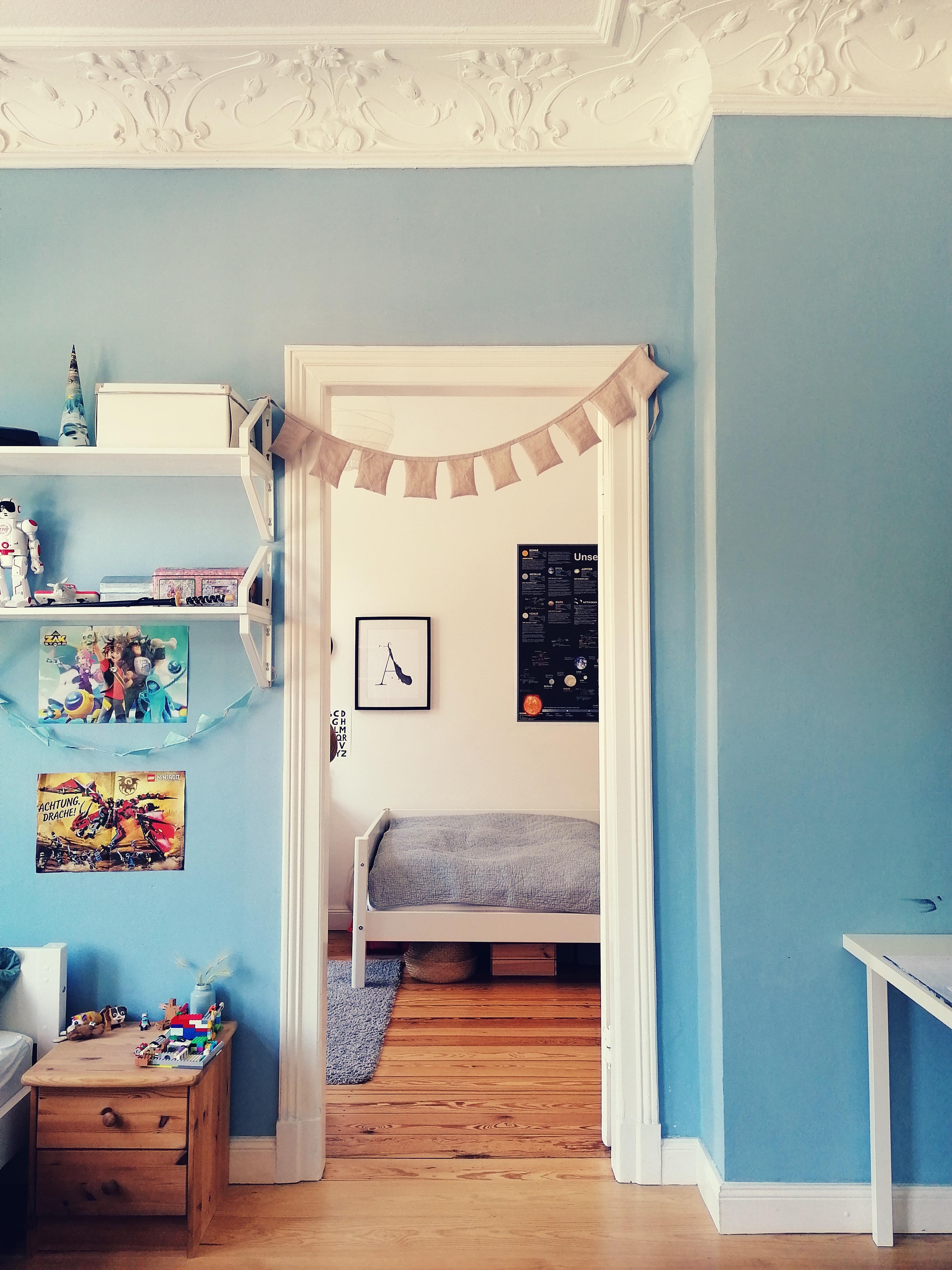 Ein kleines Kinderzimmer, klein aber fein. #kleinerraum #altbauliebe #durchgangszimmer #kinderzimmer 