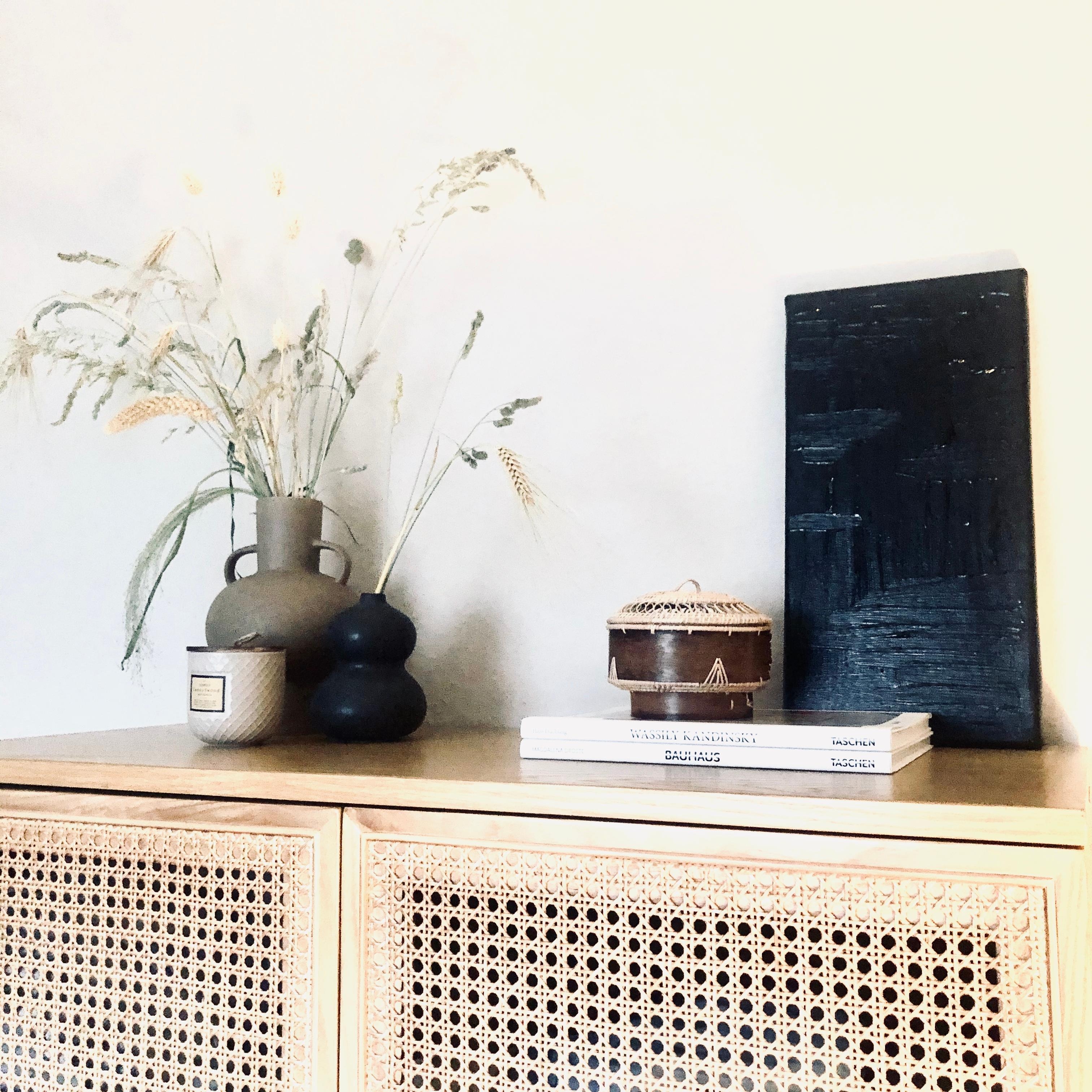 Fresh Art and Athen books - in love with my new #couch highboard 