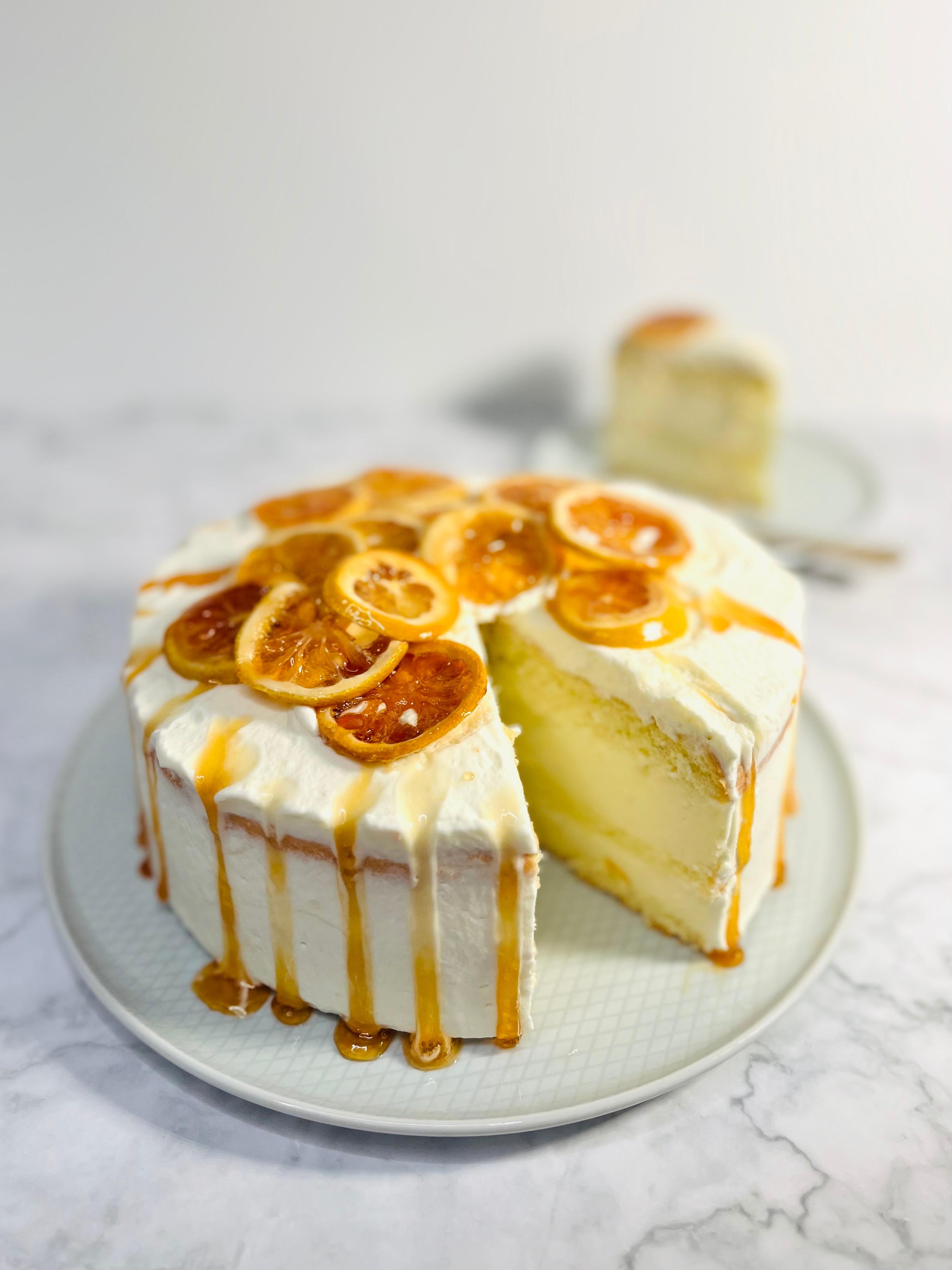 Happy Birthday to me.. 😌 Hier gibt es heute eine Limoncello-Torte mit karamellisierten Zitronen 🍋😋 #torte #couchliebt #lecker #geburtstag 