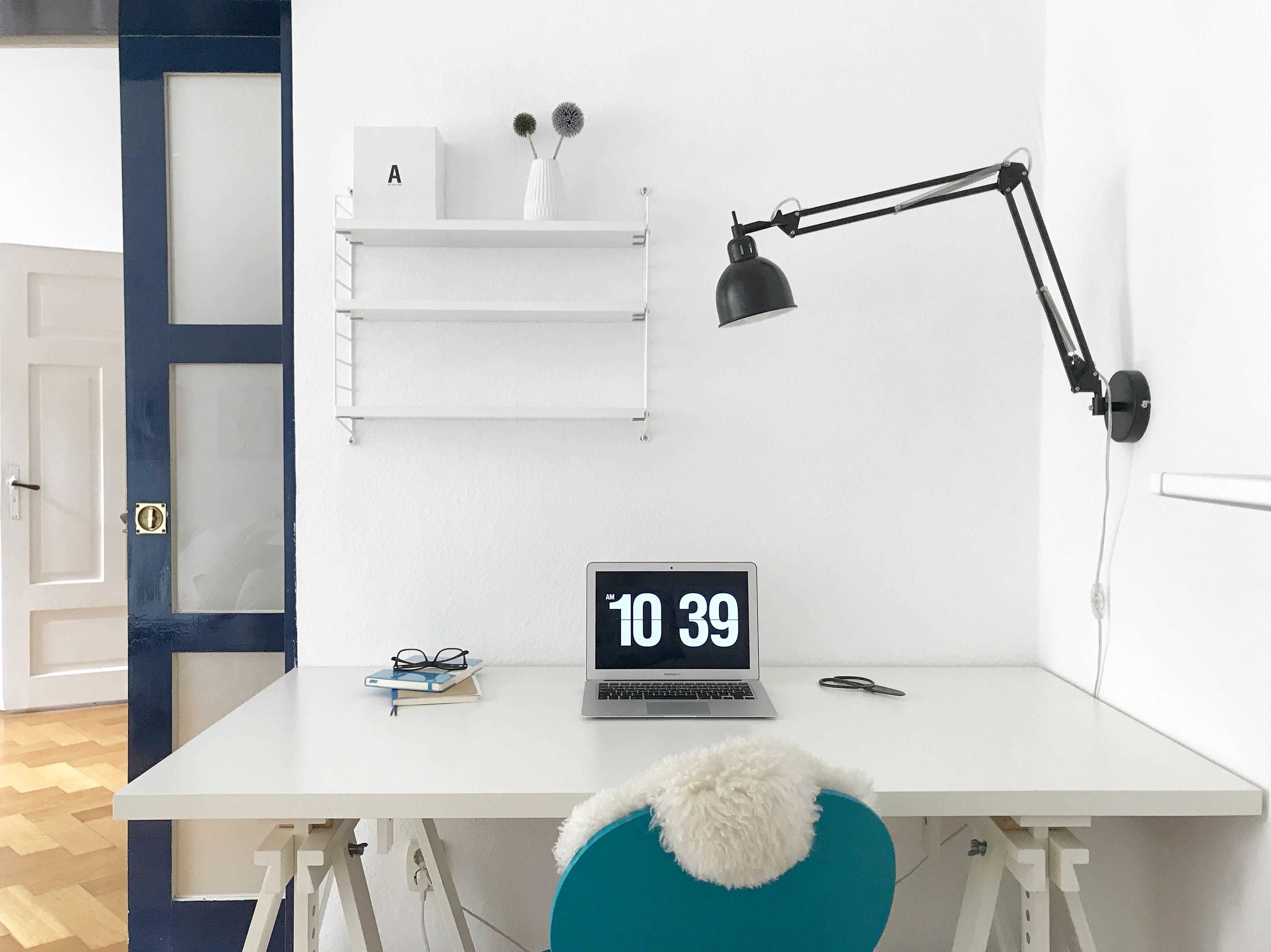 HomeOffice 
#minimalism #homeoffice #arbeitsplatz #diy #ideen #altbau #whiteliving