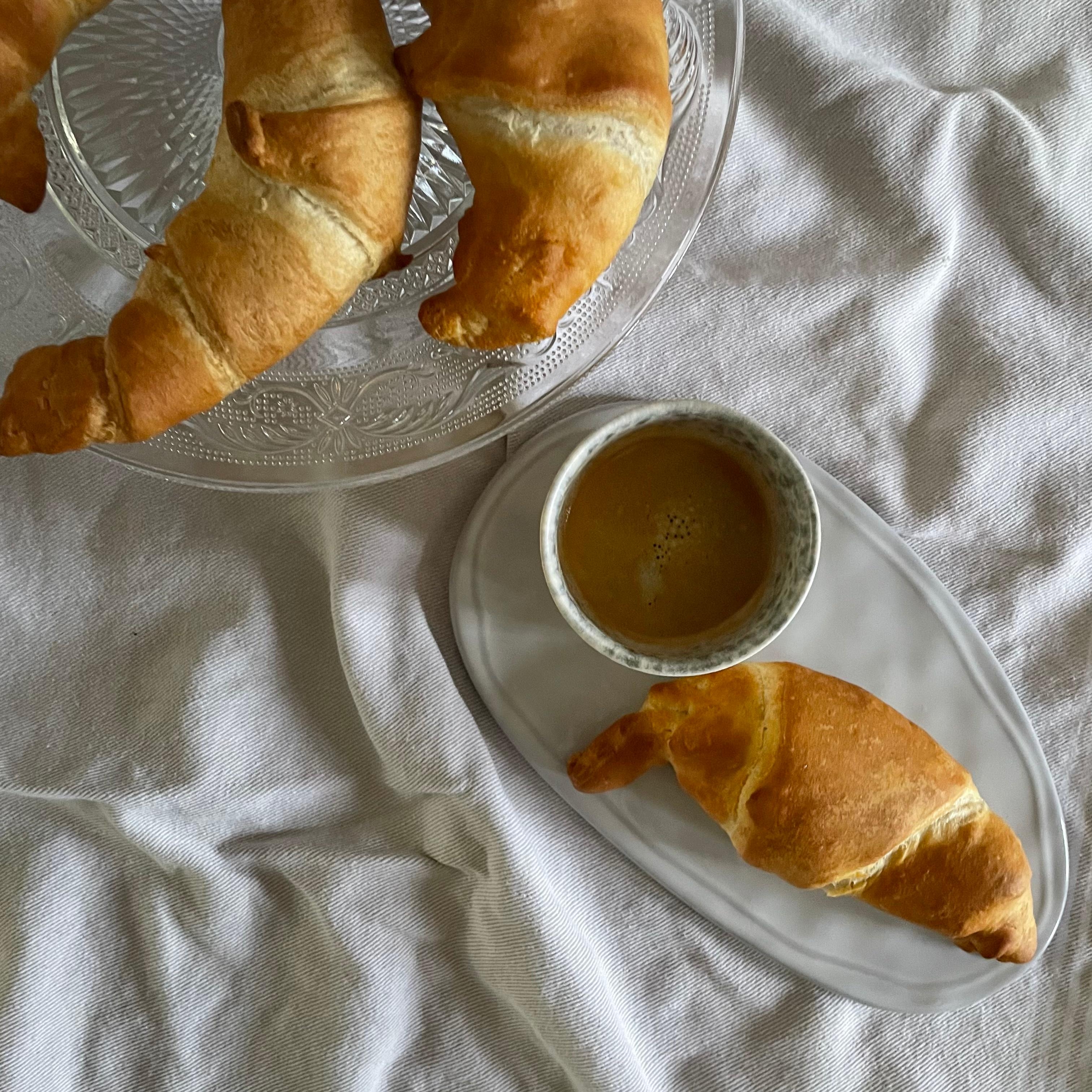 Ich bin ein #coffeelover, am Wochenende gern mit Croissants #foodchallenge 