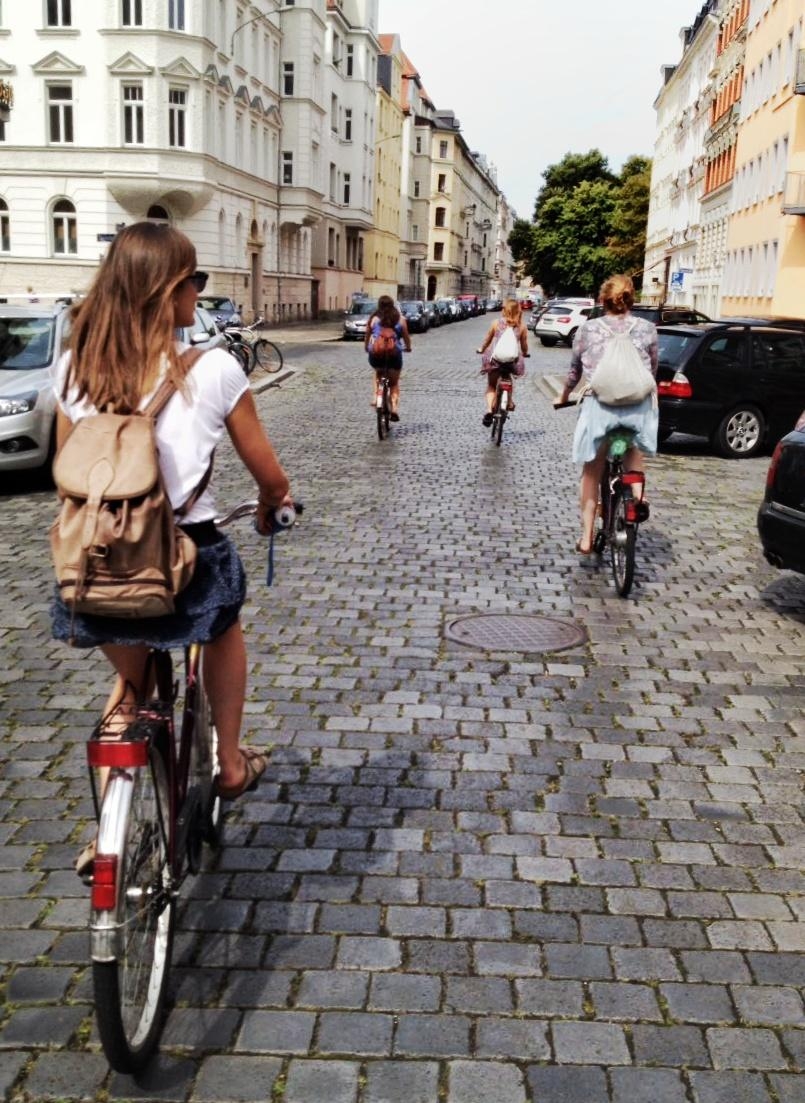 Ich liebe Städtetrips mit den #freundinnen, wie hier in Leipzig #fahrrad 