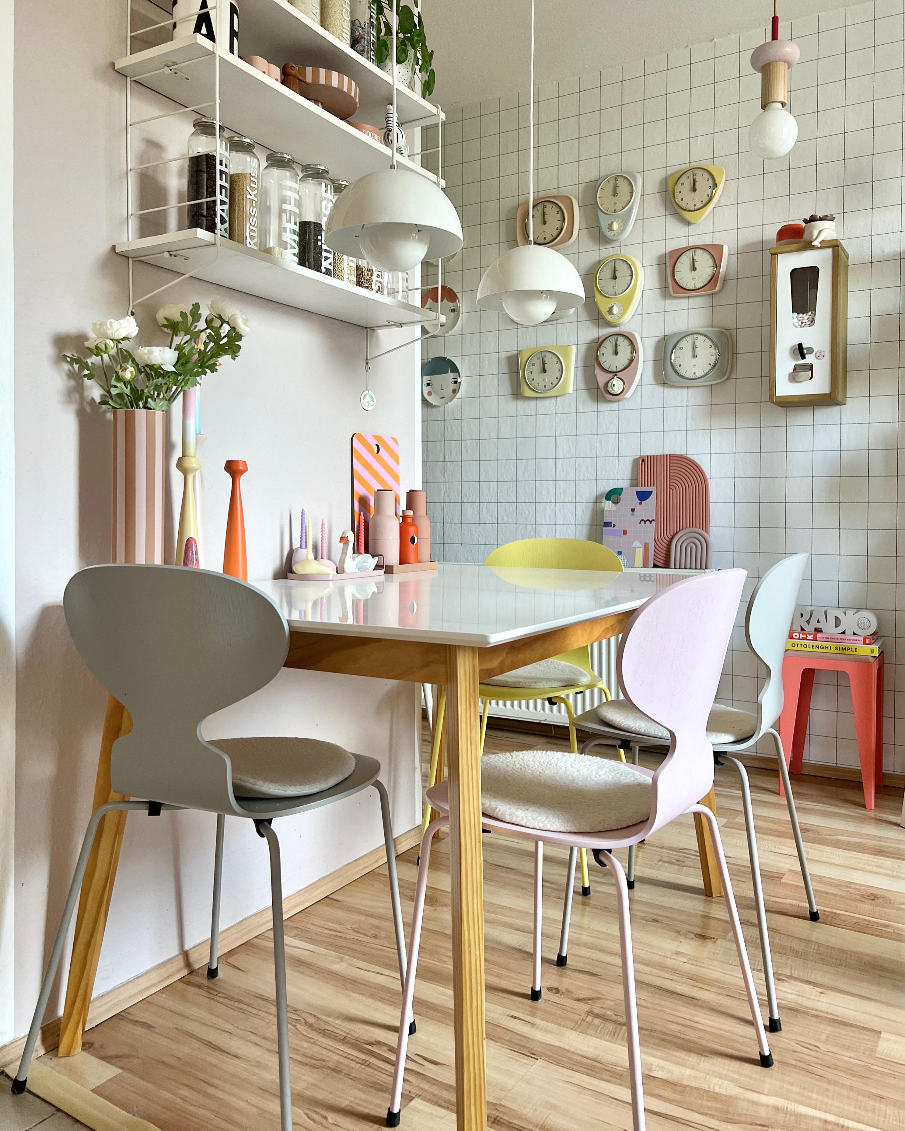 #interior #interiordesign #couchliebt #küche #esszimmer #essbereich #flowerpot #pastell #midcentury #pastell #50er #60er #vintage