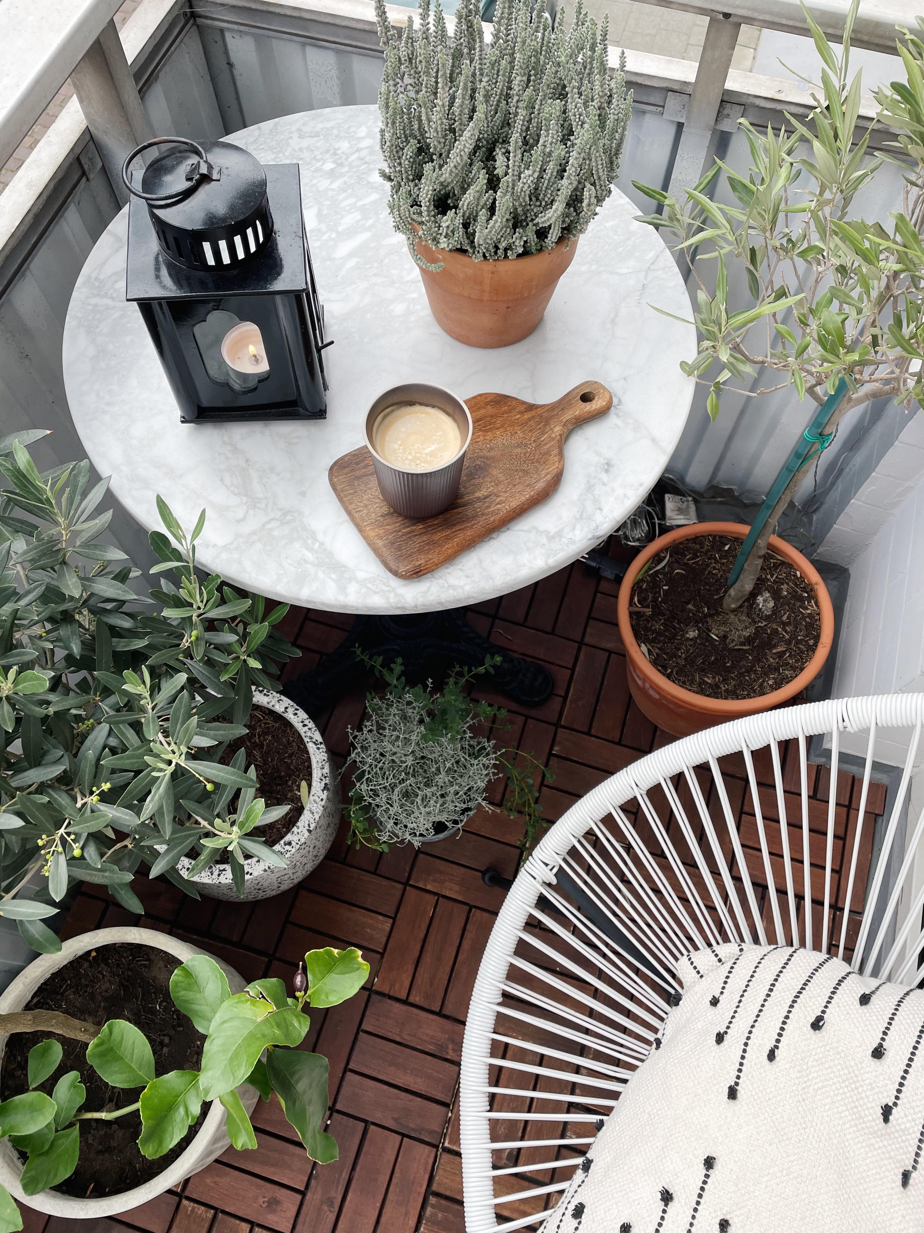 Kaffeepause ☕️ #herbststimmung#balkon#herbst