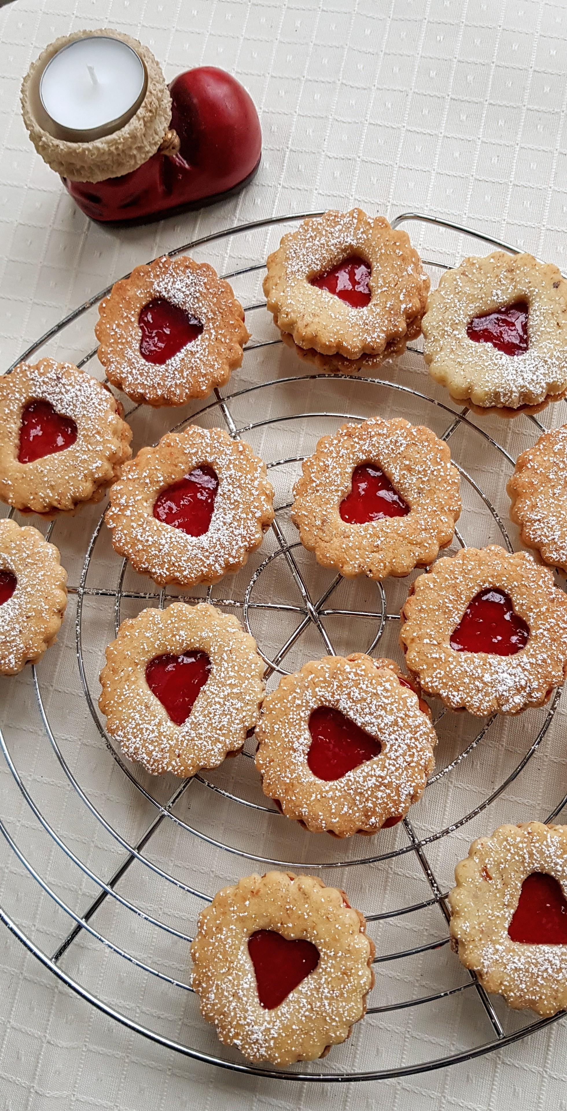 Kekse, Kekse, Kekse: Zur Weihnachtszeit gibt es bei mir nichts anderes! #weihnachtsbäckerei #keksebacken