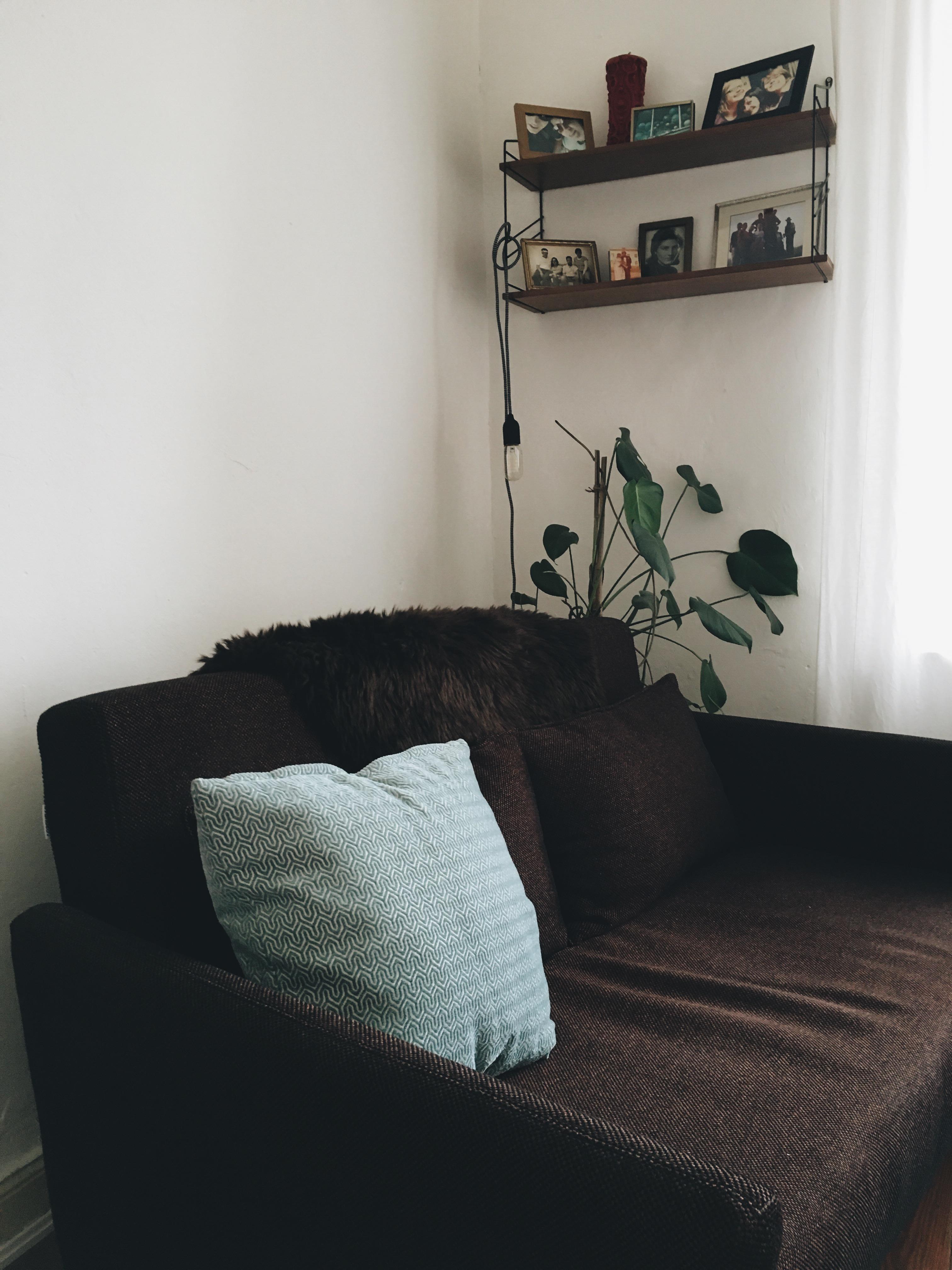 Kleines Sofa in kleinem Wohnzimmer #schlafsofa #sofa
