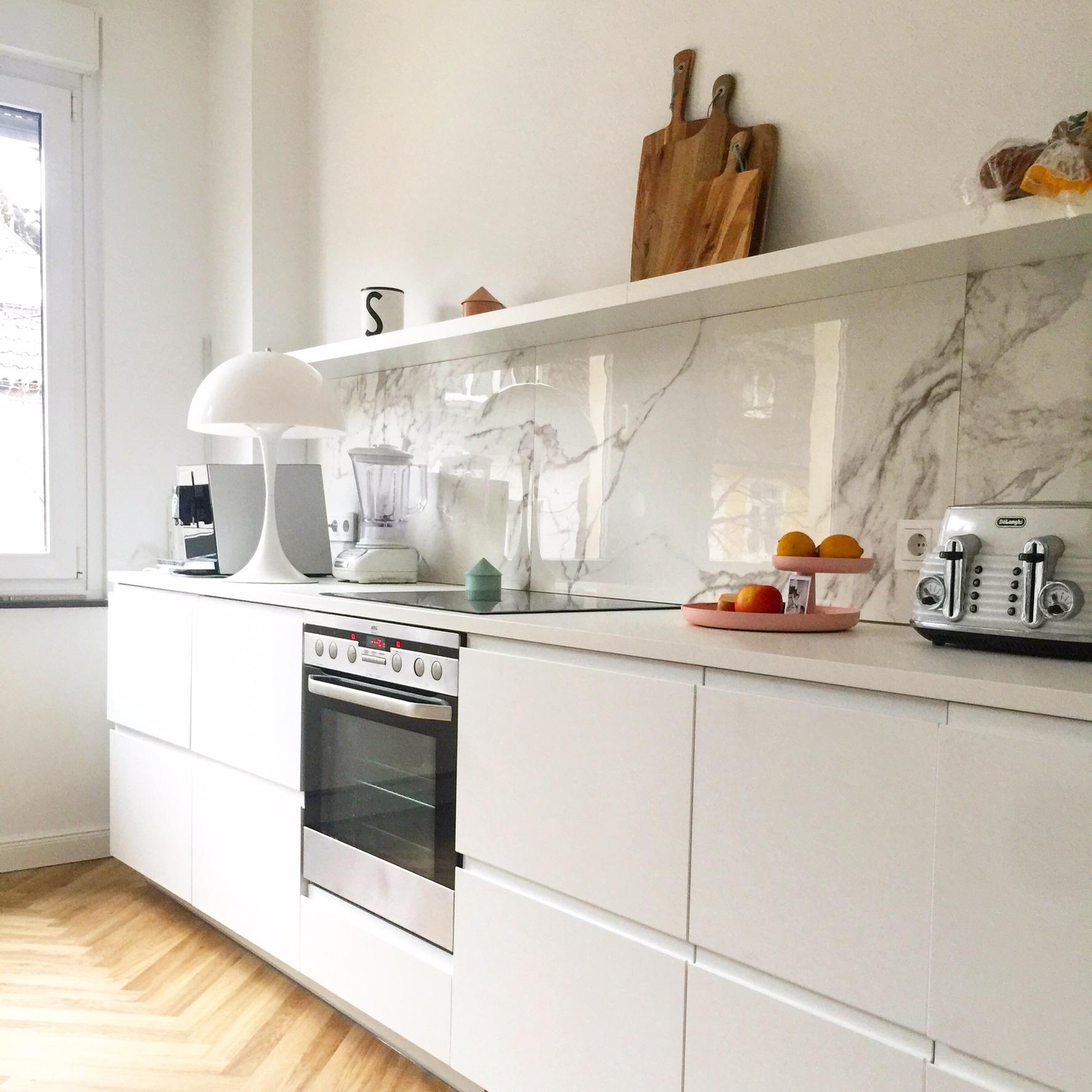 #küche #kitchen #kücheninspo #altbau #altbauwohnung #marmor #whiteliving 