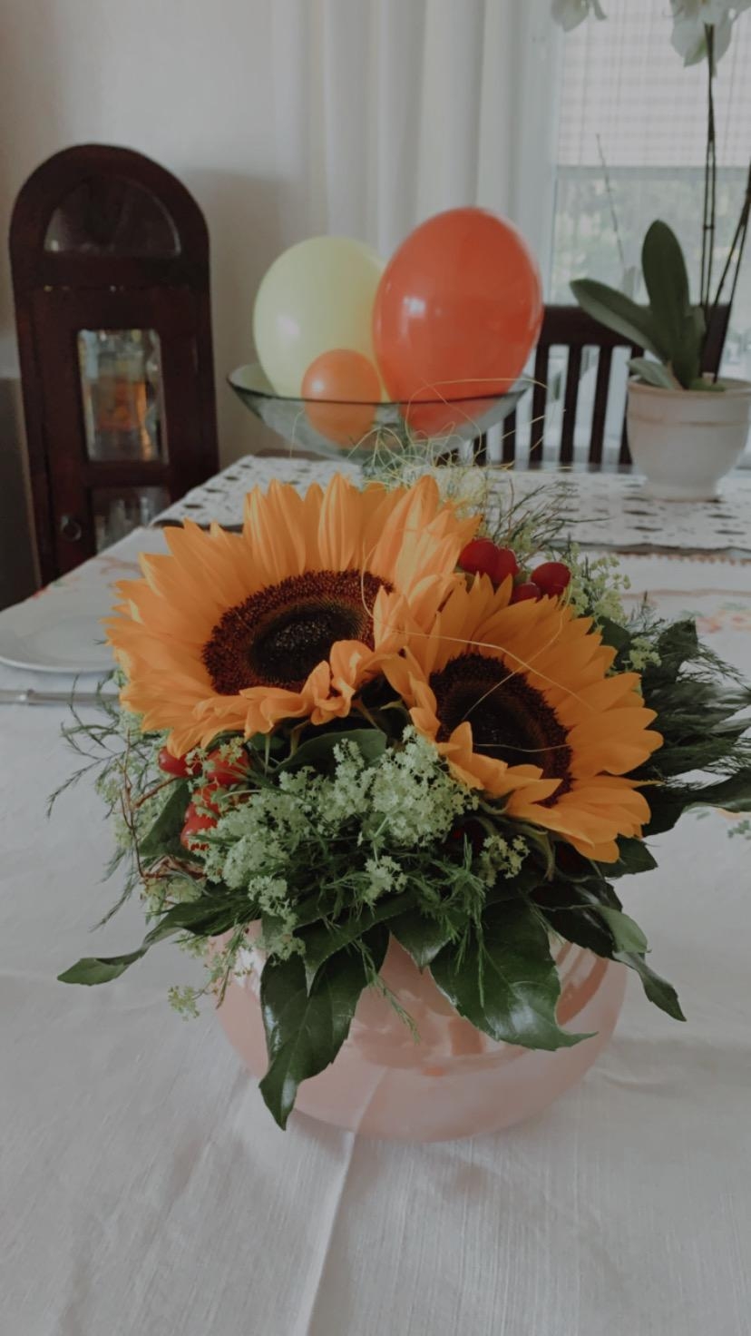 Lieblingsblume= Sonnenblume 🌻💛
#freshflowerfriday #sonnenblume