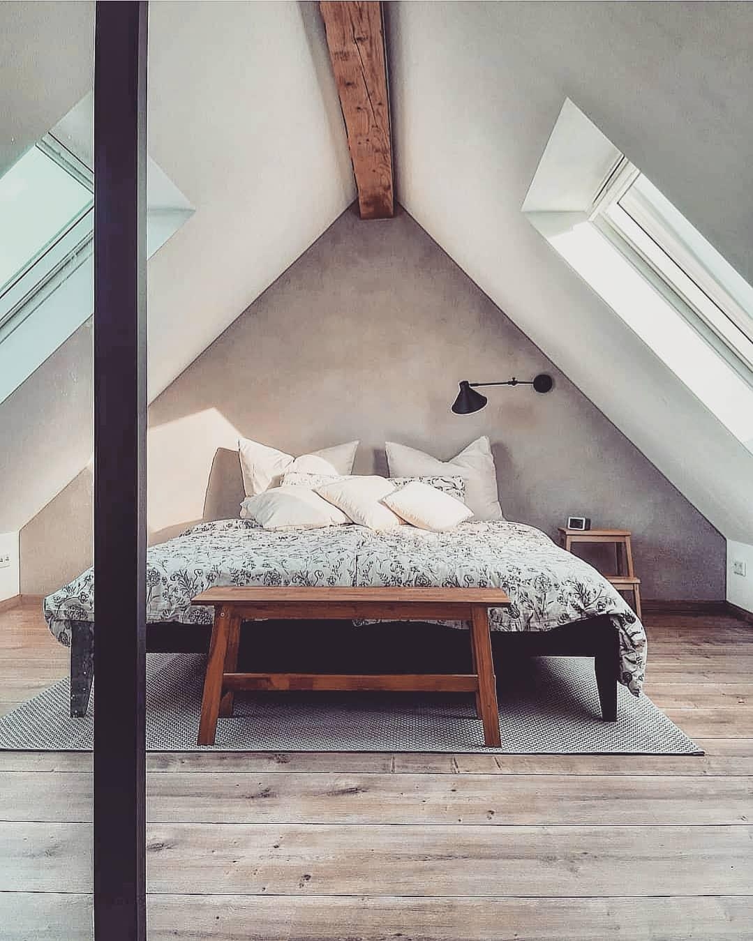 Mit dem Ausbau unseres Dachbodens ist ein neuer Lieblingsraum entstanden #dachboden #schlafzimmer #schlafen