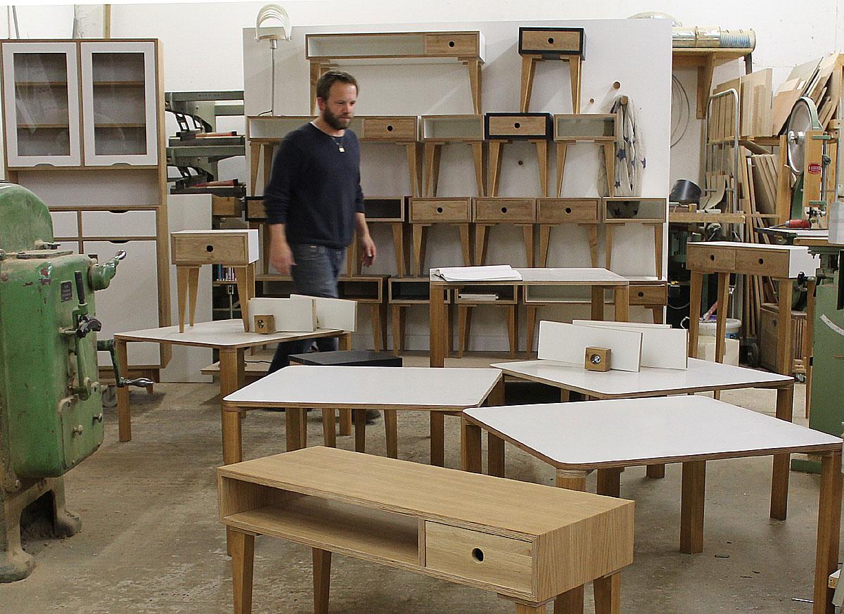 Möbel in der Werkstatt #flurtisch #schmalerflurtisch ©Andreas Janson
