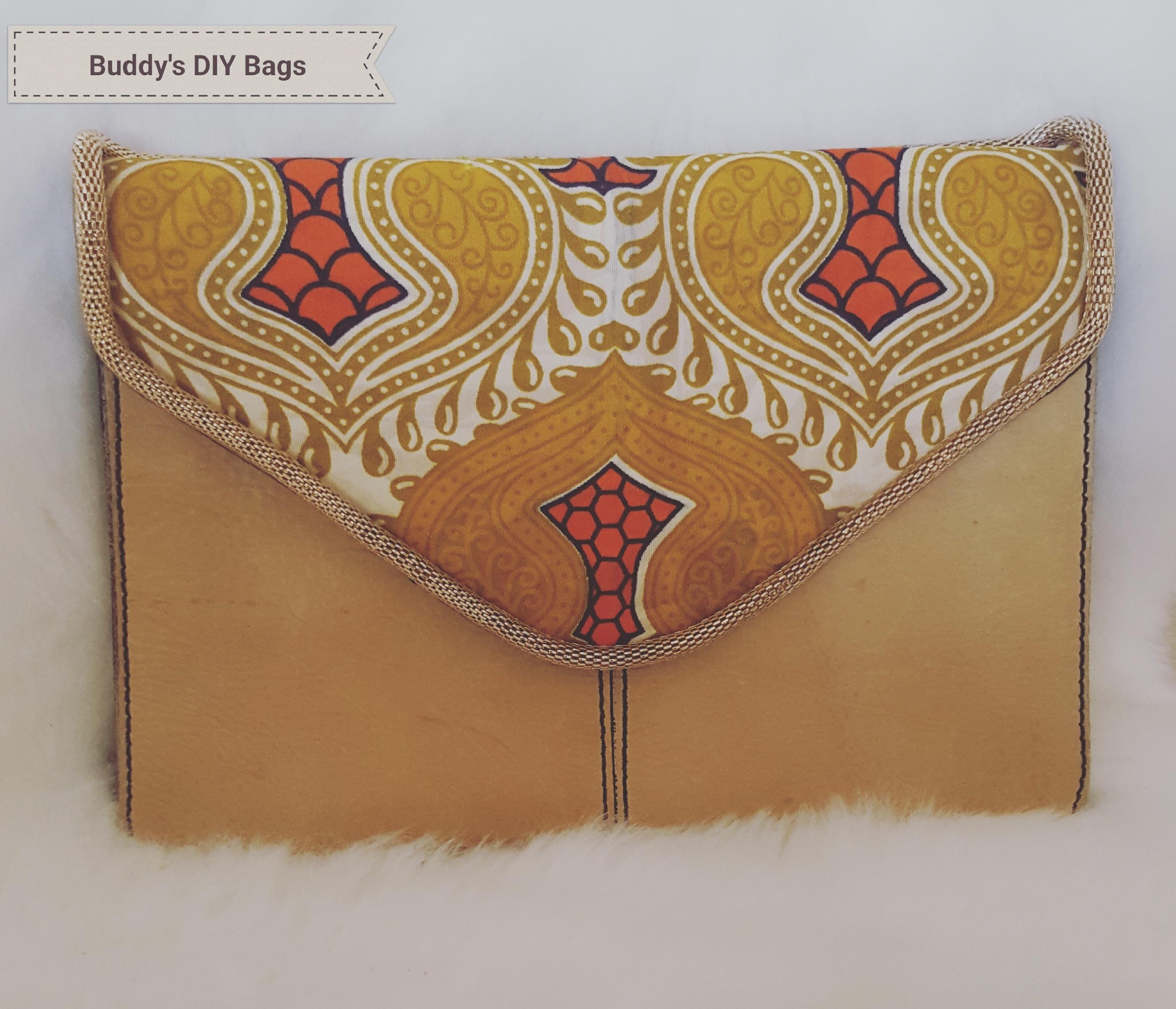 My Vintage clutch make-over♡
#buddysdiybags #vintageclutch #africantouch #leather #l♡bags