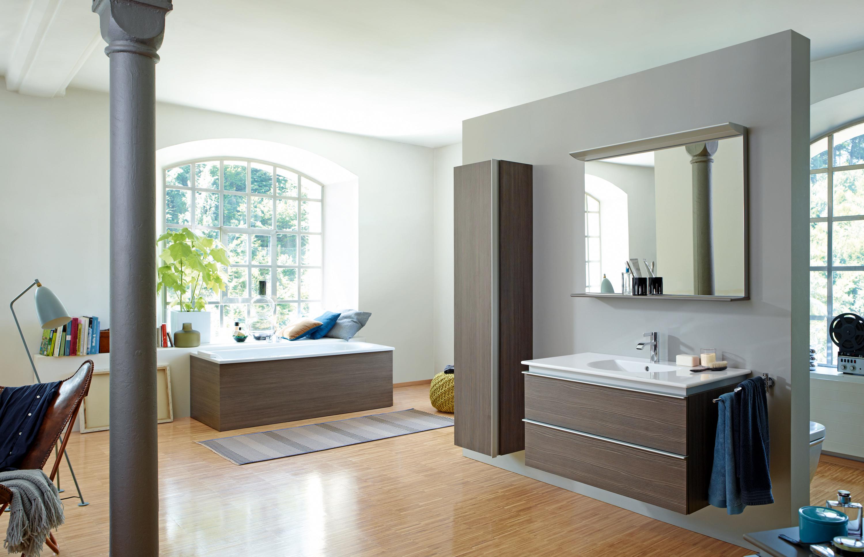 Natürliches Badezimmer #waschbecken #wandspiegel ©Duravit AG