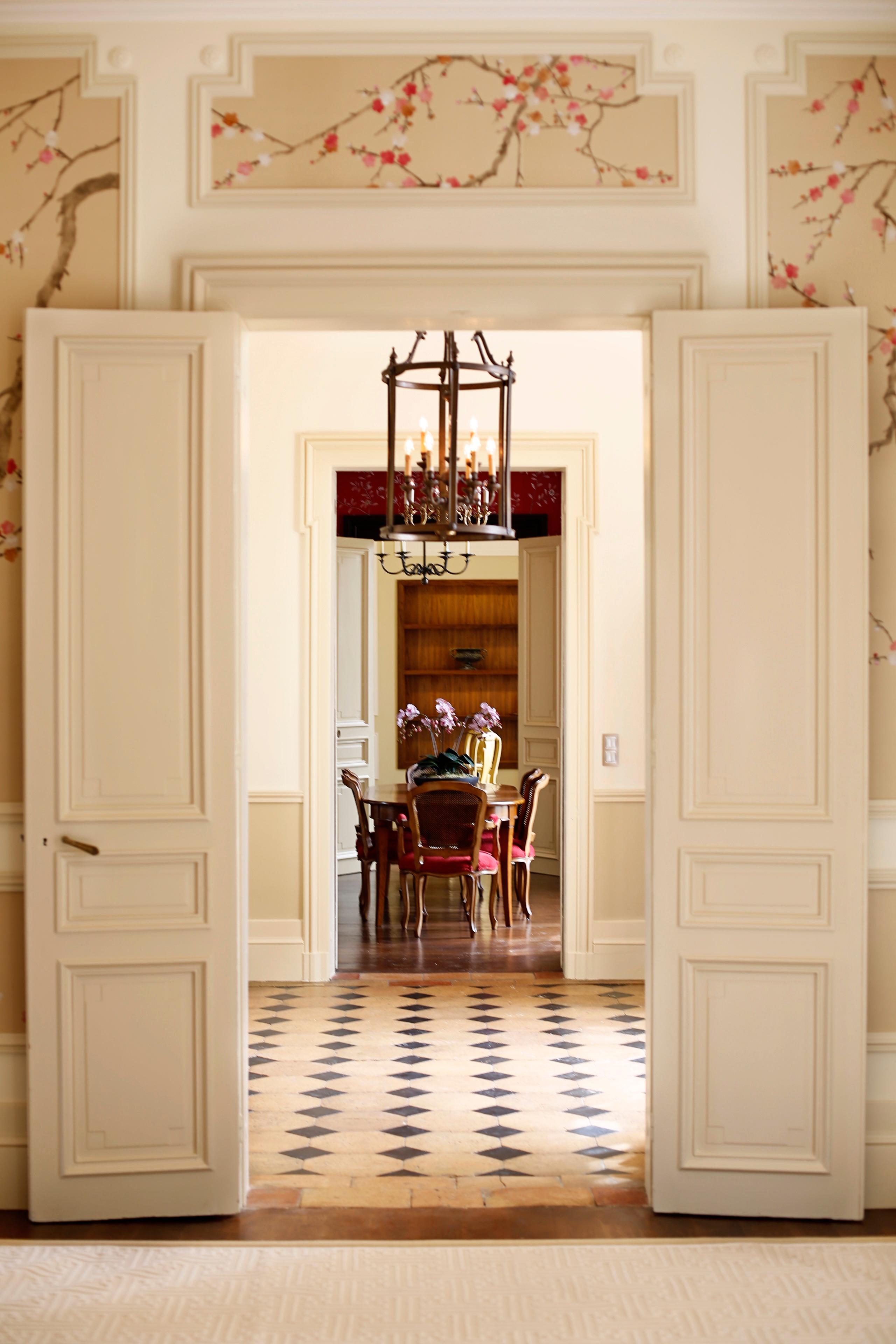 Neagle Esstisch | Sadirac, Frankreich #vintage #landhausstil #luxus #französischerlandhausstil ©Oficina Inglesa