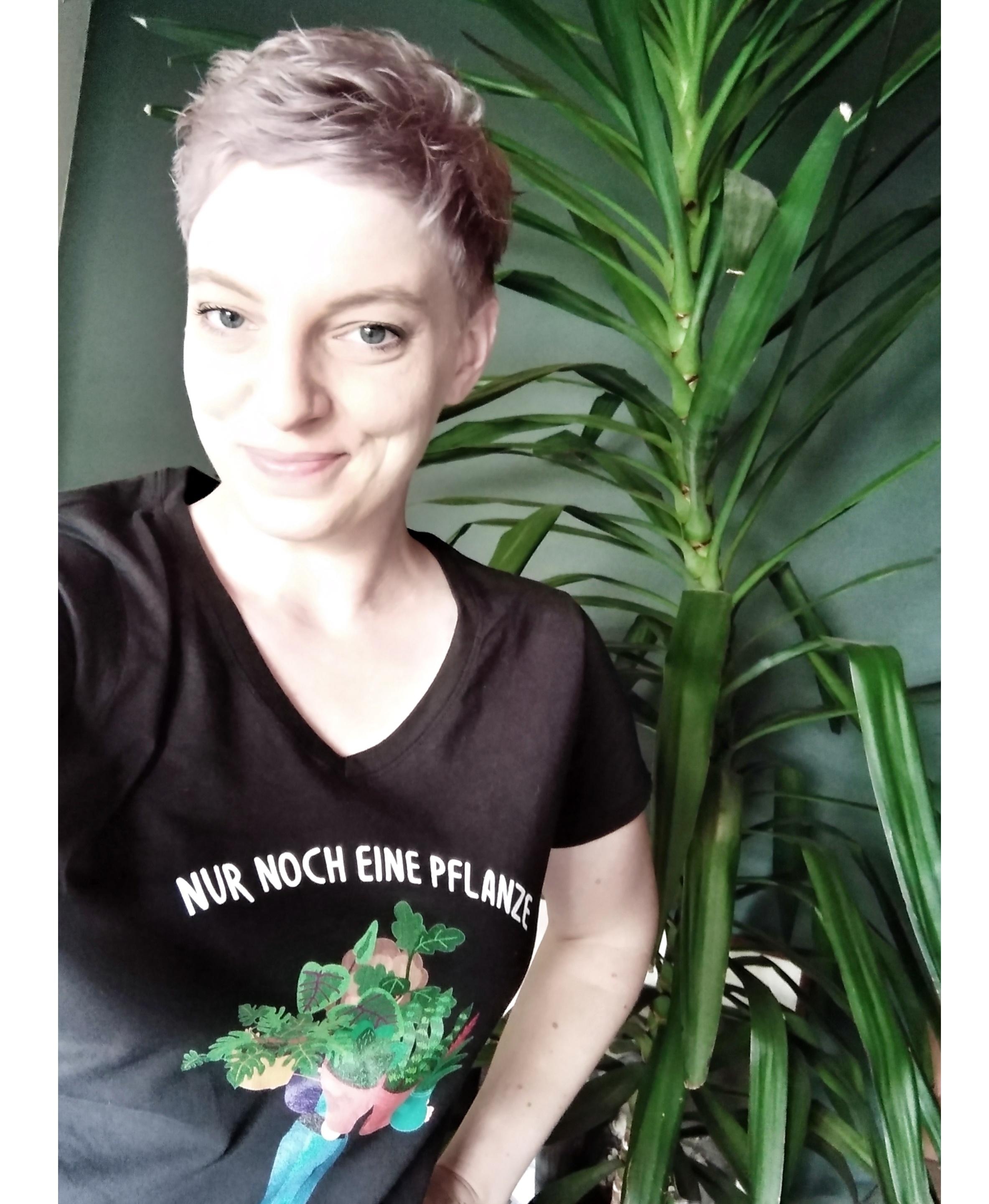 "Nur noch eine Pflanze", funktioniert irgendwie nie... #fashionbeautychallenge #lieblingslook #plants #pflanzenlieb