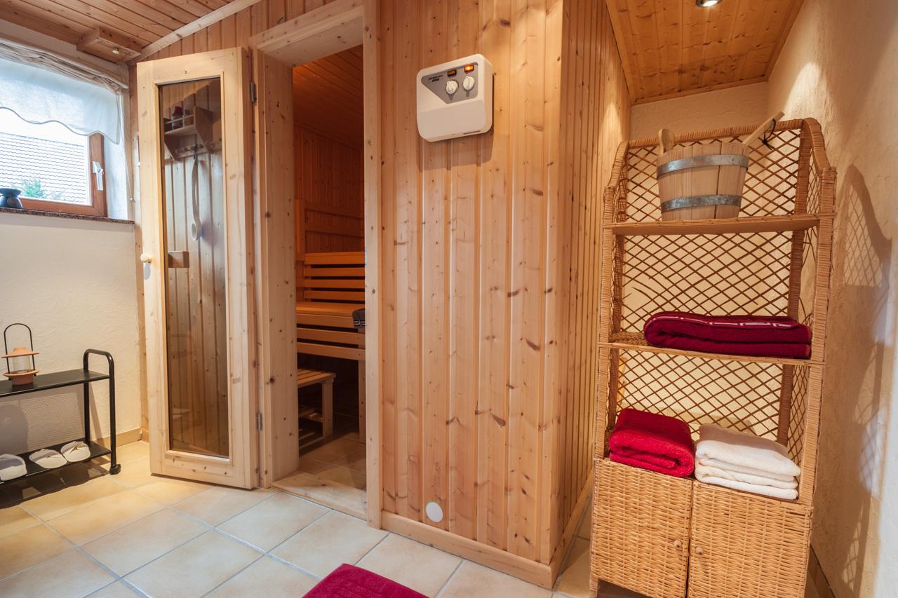 Sauna - nachher #sauna ©IMMOTION Home Staging / Florian Gürbig