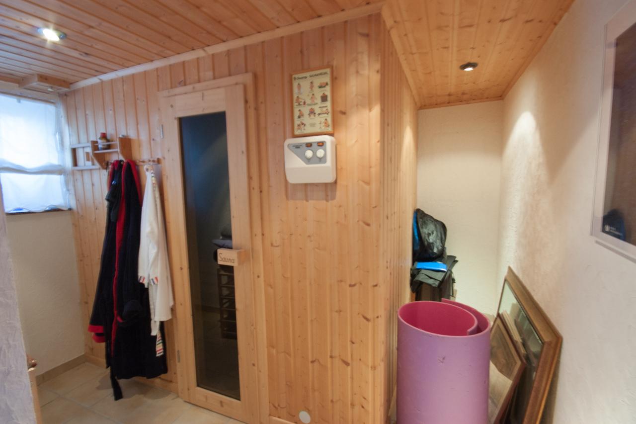 Sauna - vorher #sauna ©IMMOTION Home Staging / Florian Gürbig
