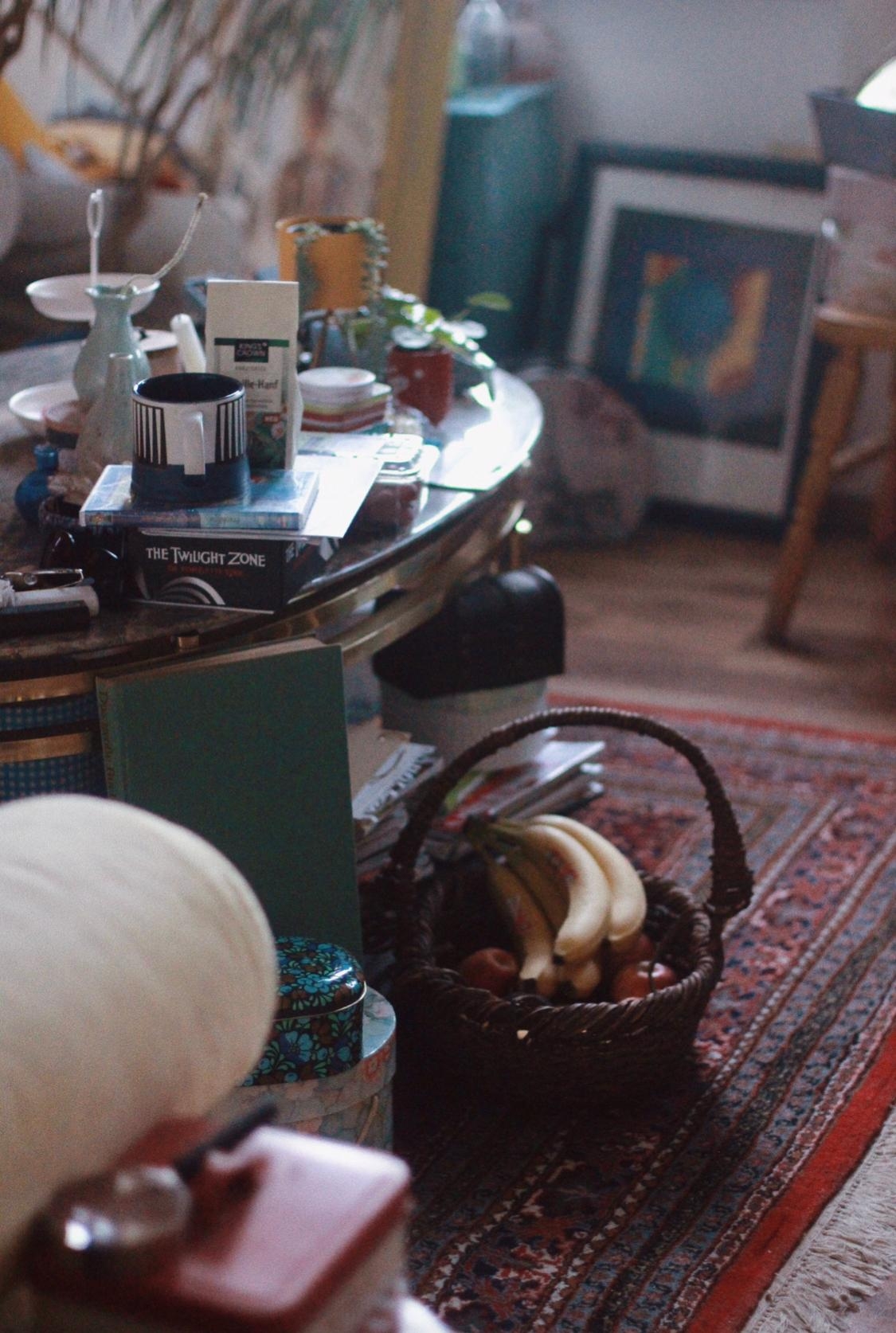 😋 🍌 

#wohnzimmer#couchliebt#banana#korb