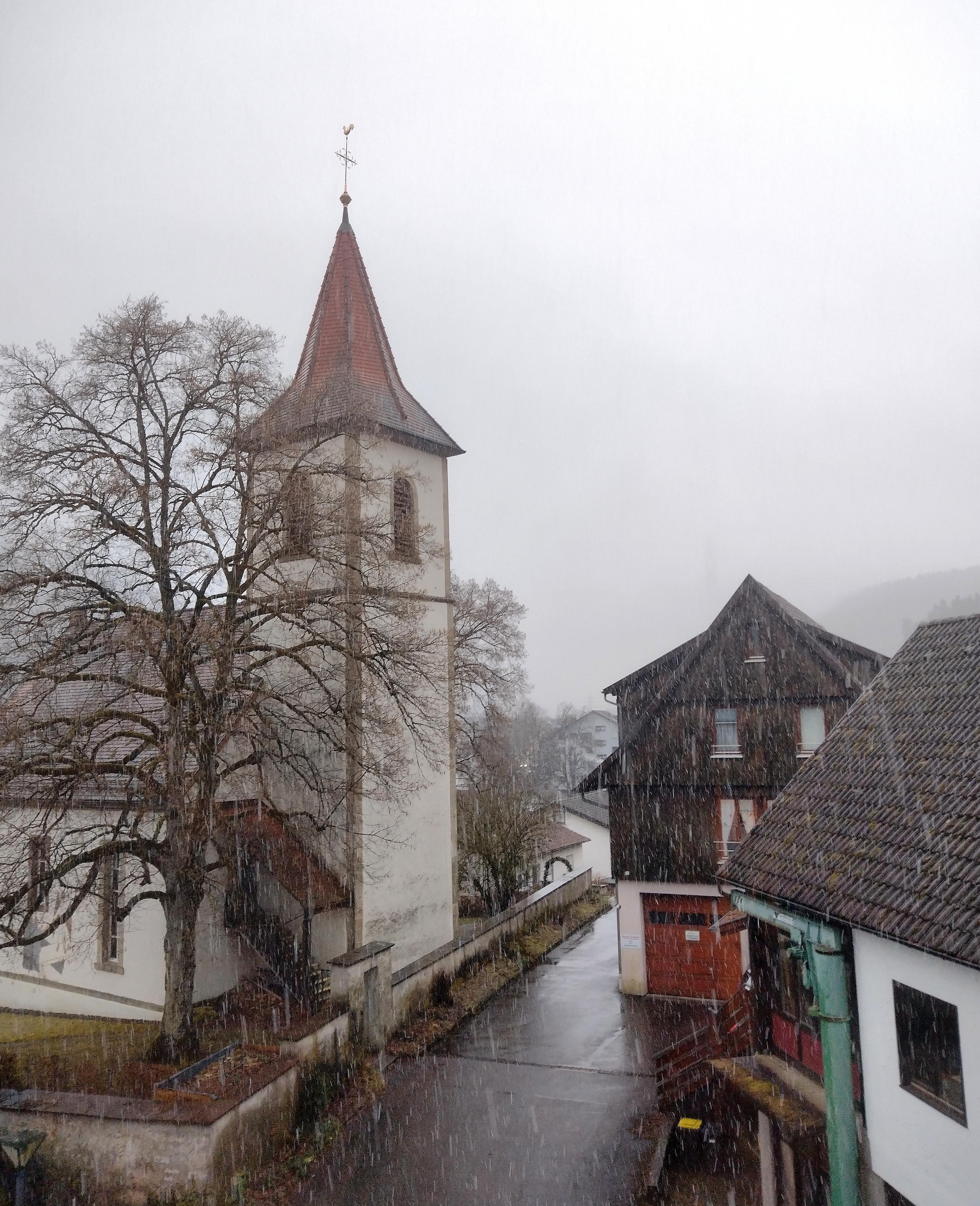 ❄️❄️❄️
#ausblick #schneefall #winter #kirche