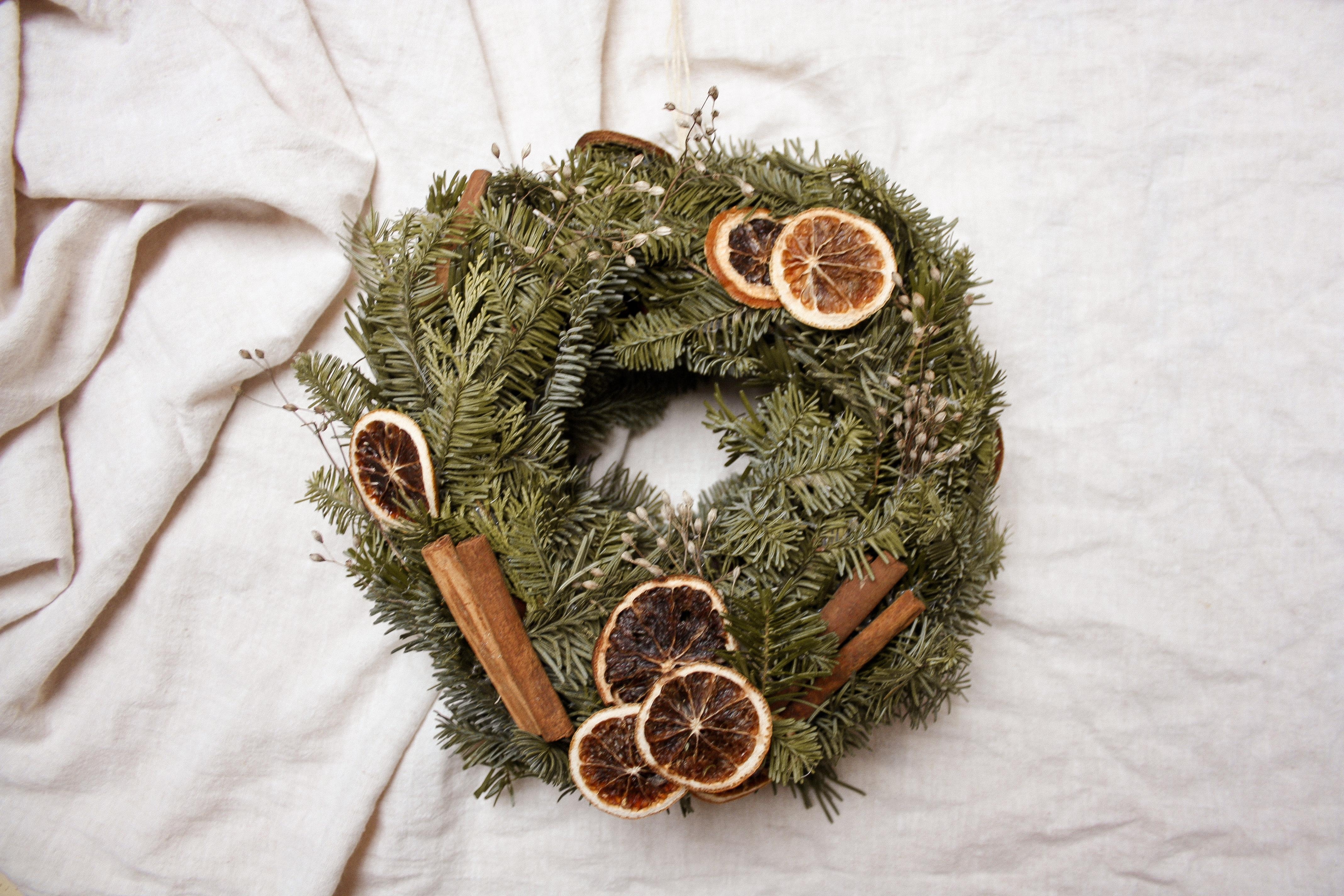 ♡ DIY Christmas wreath ♡
#christmas #christmaswreath #wreath #kranz #diy #kranzliebe #weihnachten 