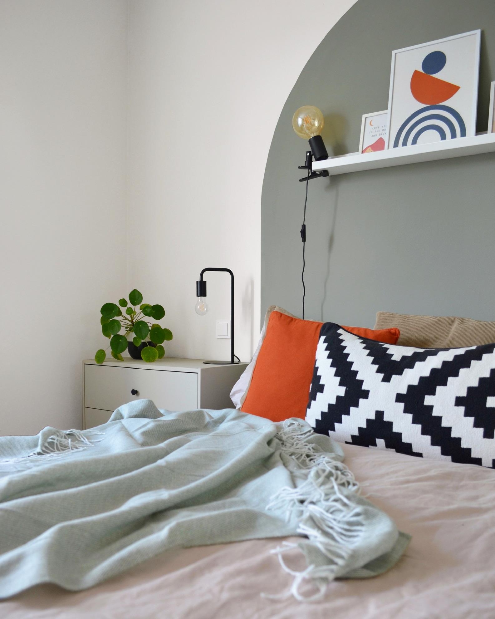 🌈👋🏼 
#interiordesign#colourpop#color#style#interior#couchliebt#solebich#homestory#bedhead#schlafzimmer#bedroom#realhomes