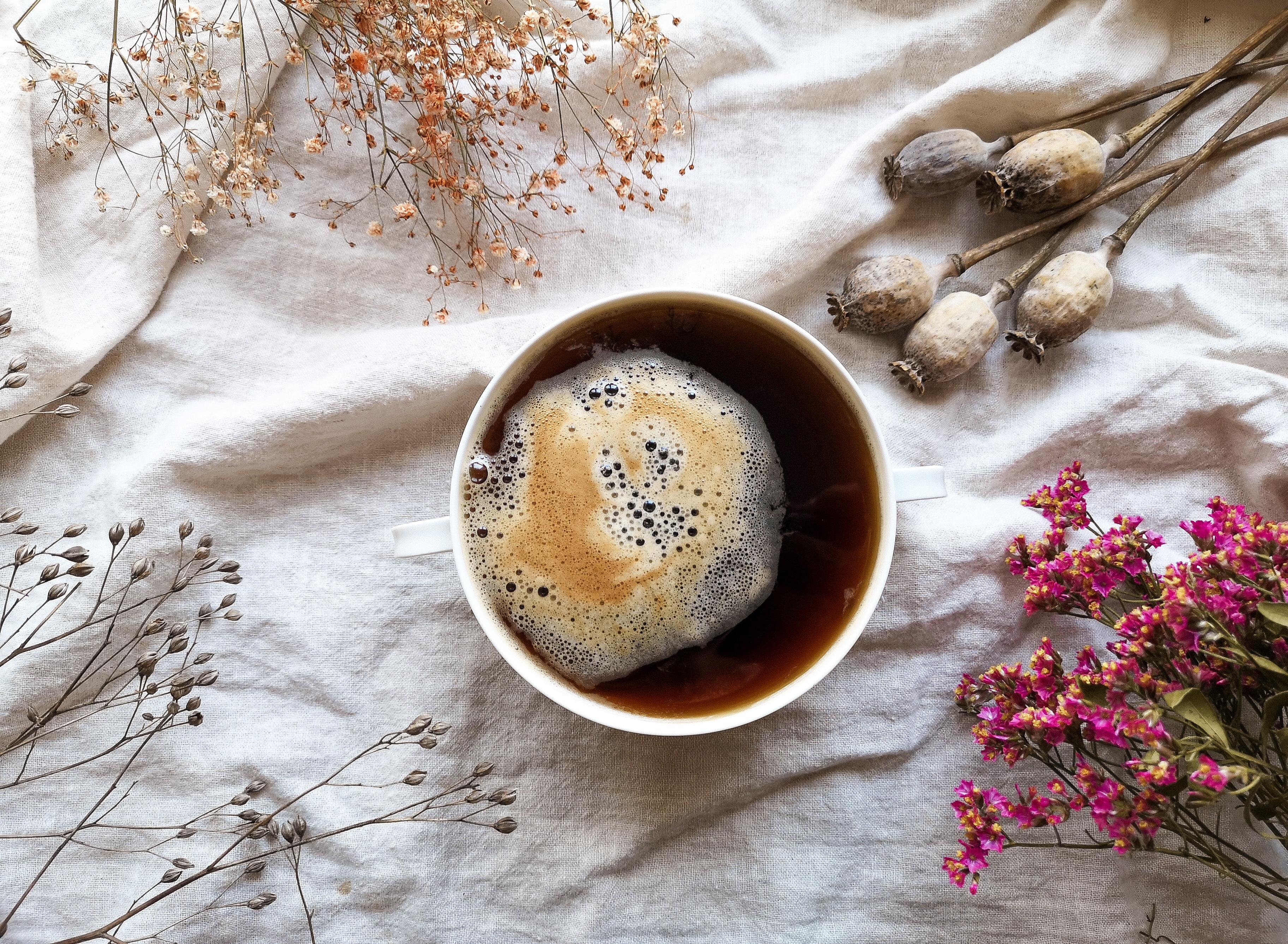 ♡ Kaffeeliebe ♡

#livingchallenge #kaffeeliebe #coffeelover #flowers #driedflowers 