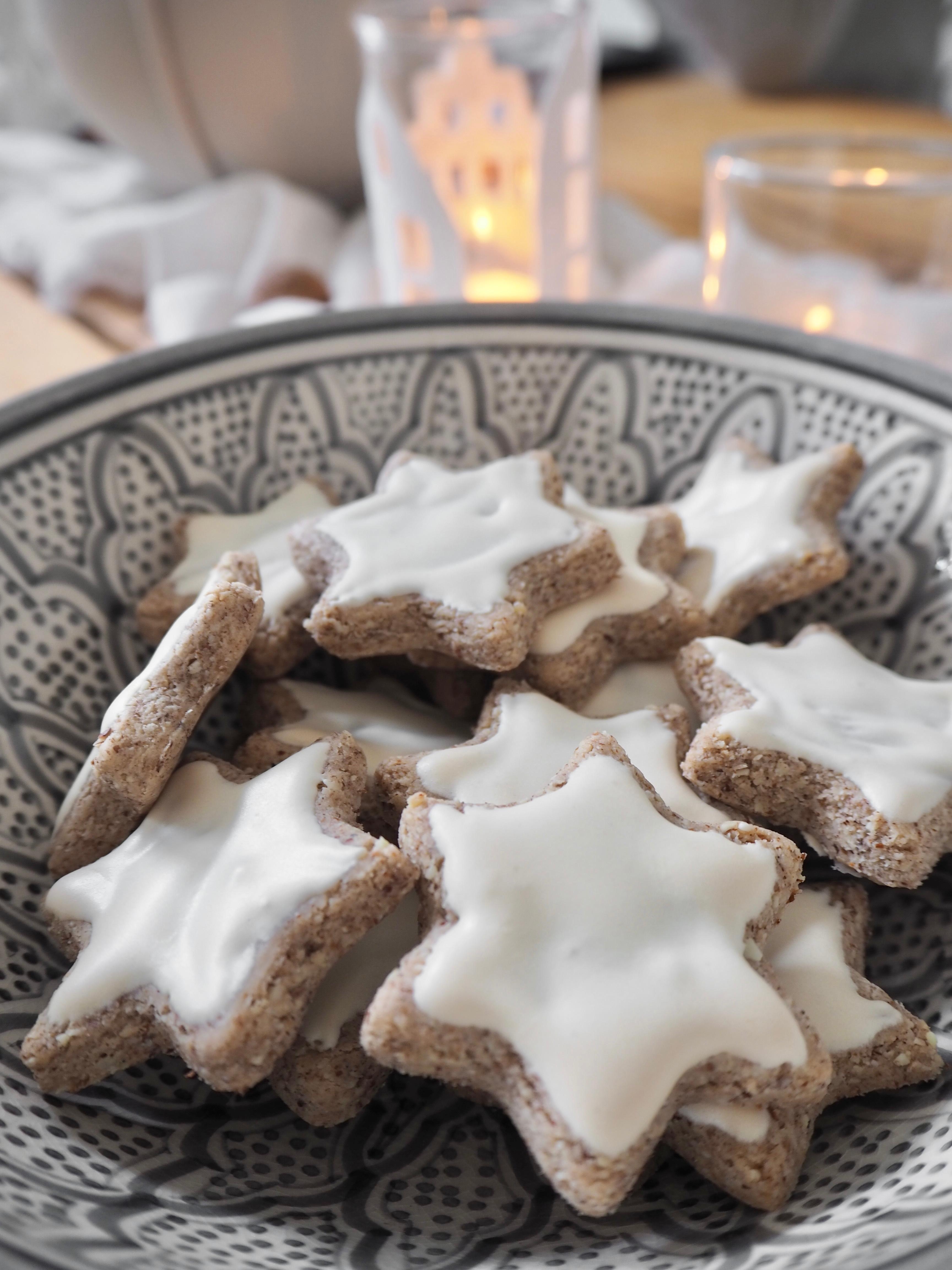 ⭐️ Kakao und selfmade #zimtsterne #plätzchen #weihnachtsbäckerei #backen #kekse #weihnachtsvorfreude