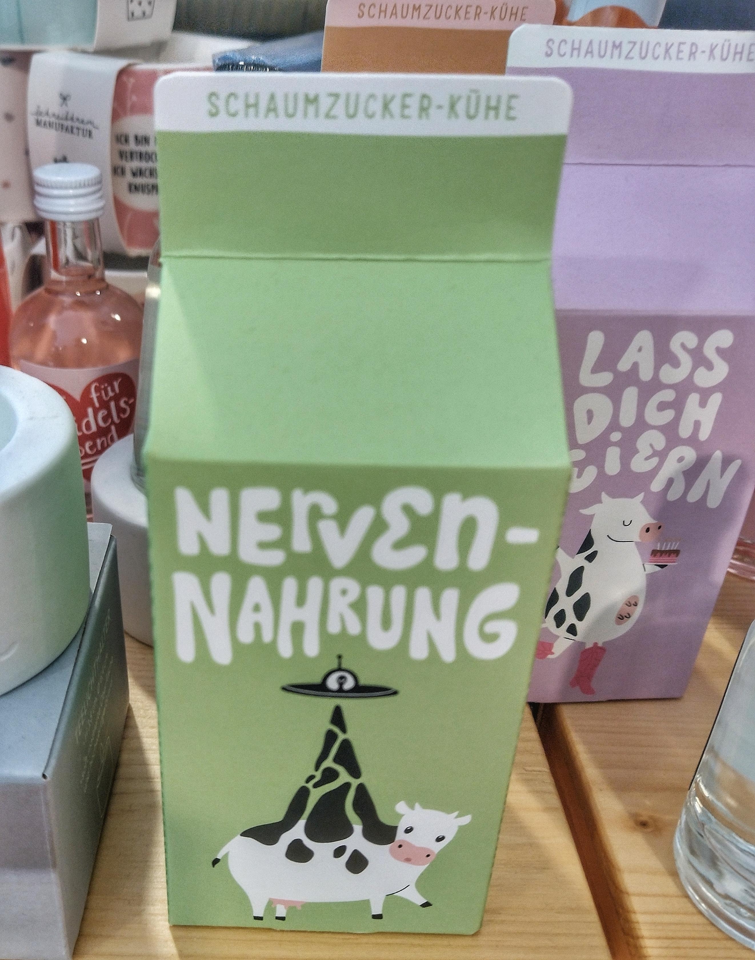 🛸🐄🍬
#nervennahrung #lustig #süssigkeit #schaumzuckerkühe #geschenkidee #thetruthisoutthere 🤪😅