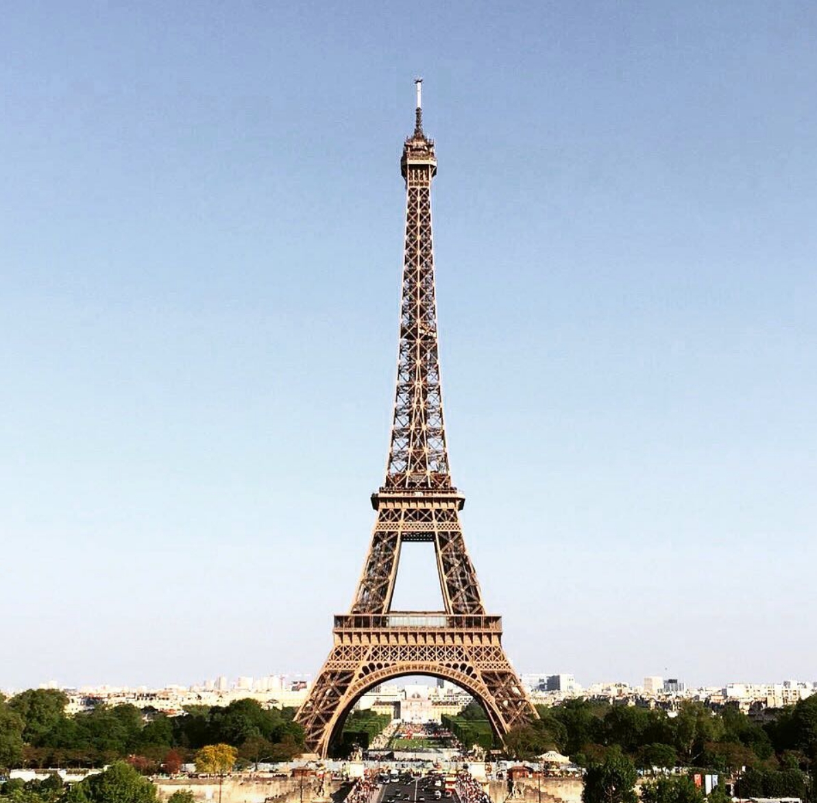 💙 #paris #france #parisienne #travel  #architecture #architecturelovers #Eiffelturm #Urlaub