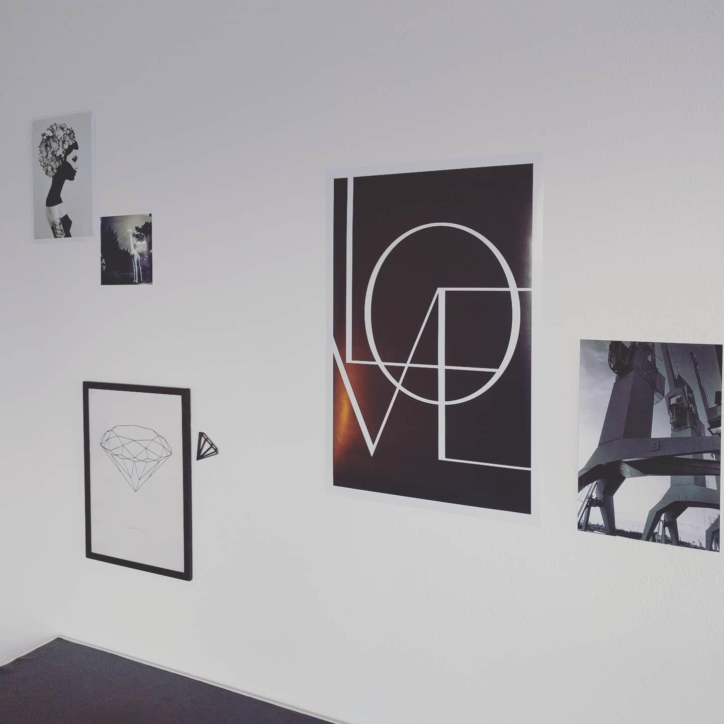 🖤 #poster#posterliebe#juniqe#schwarzweiß#interior#wanddeko#minimalistisch#fotografie#wohnzimmer