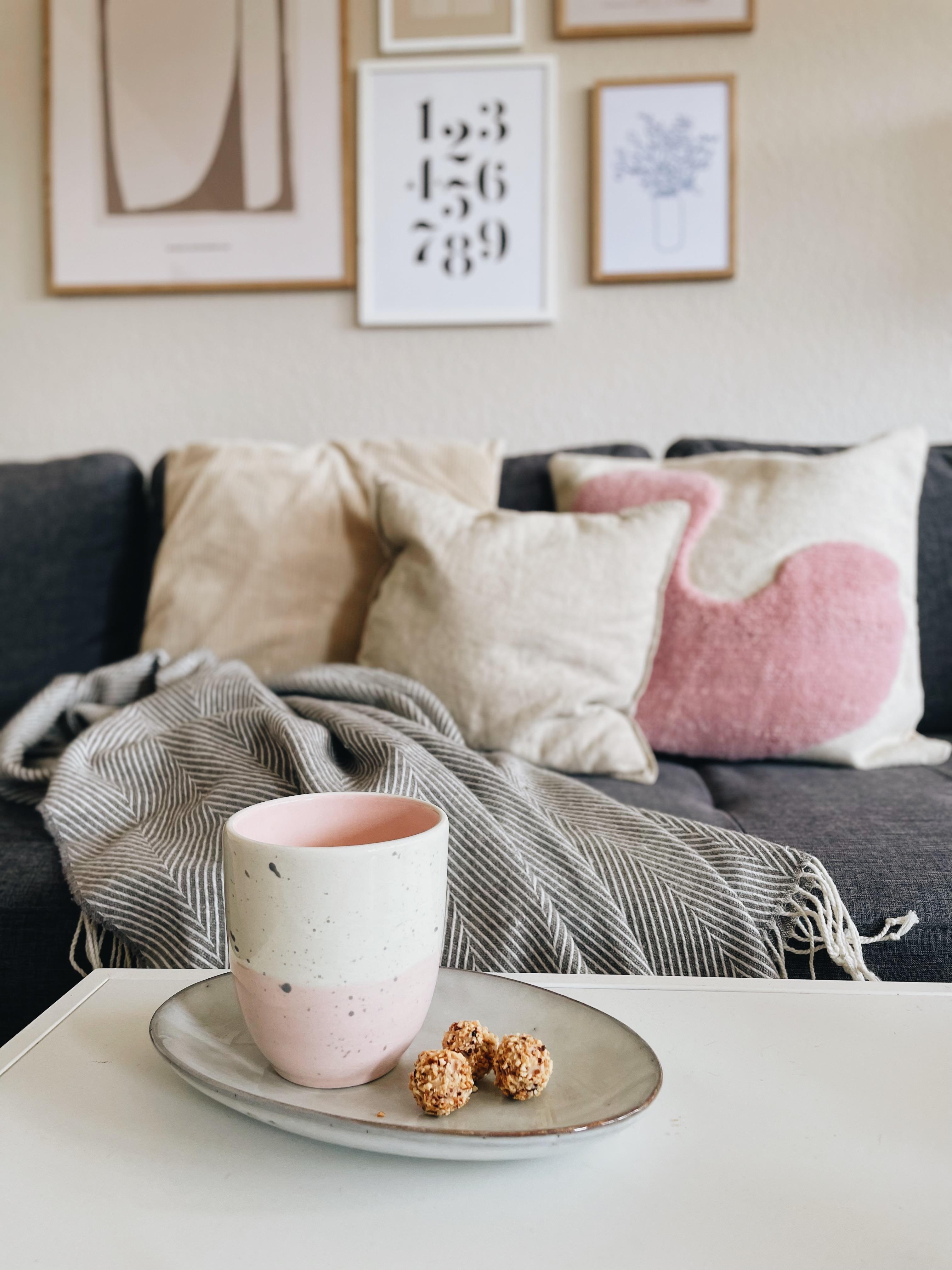 🤍 #sonntag #wohnzimmer #kaffee #hygge #couchliebt #inspiration 