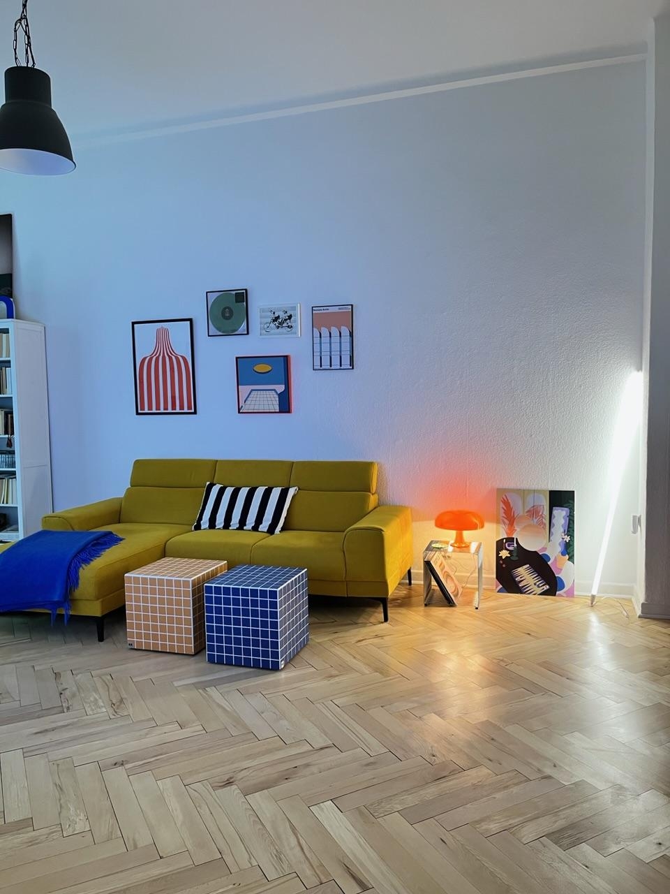 ✨ #wohnzimmer #licht #couchliebt