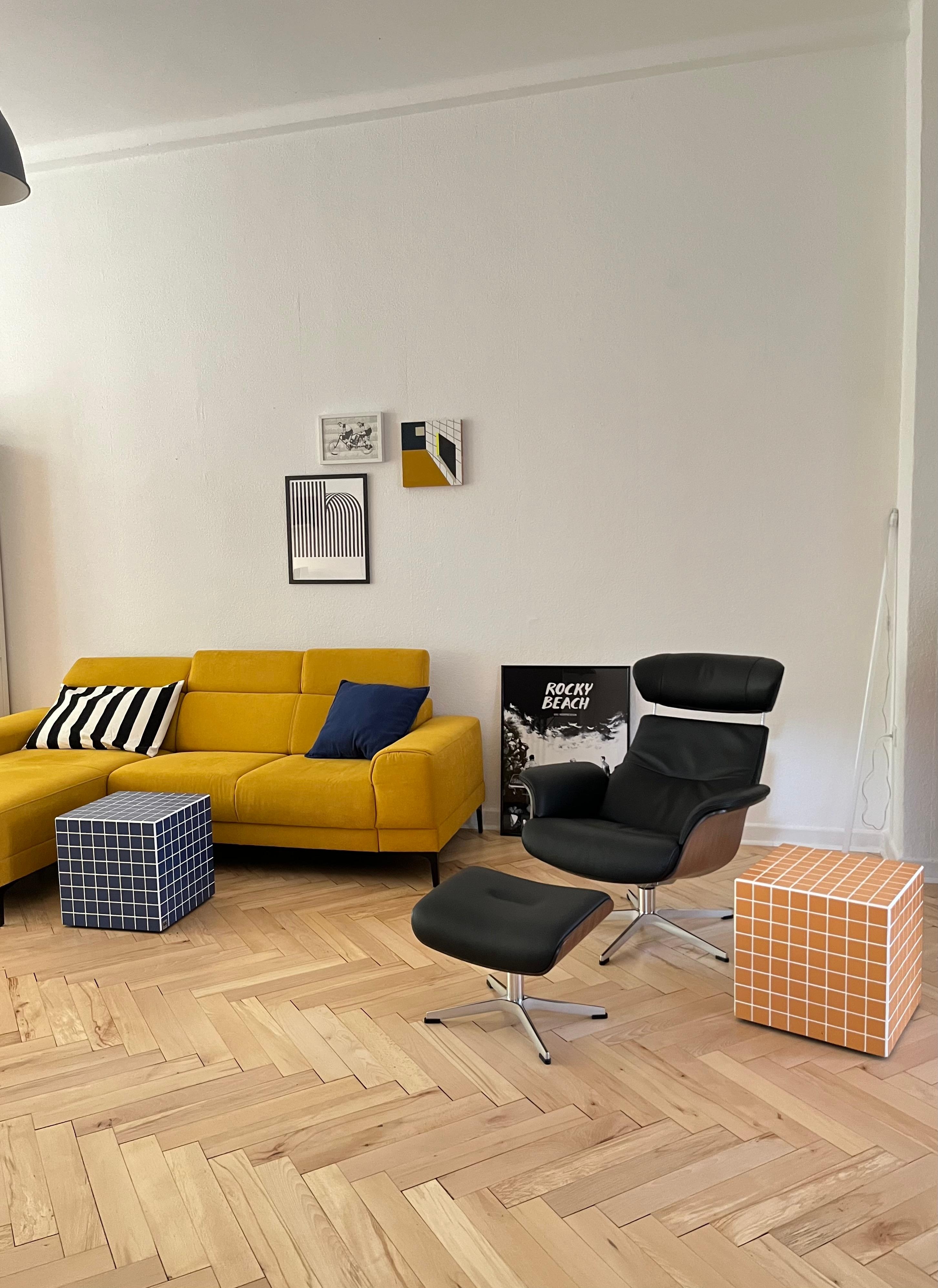 💛 #wohnzimmer #sofa #altbau #couchliebt