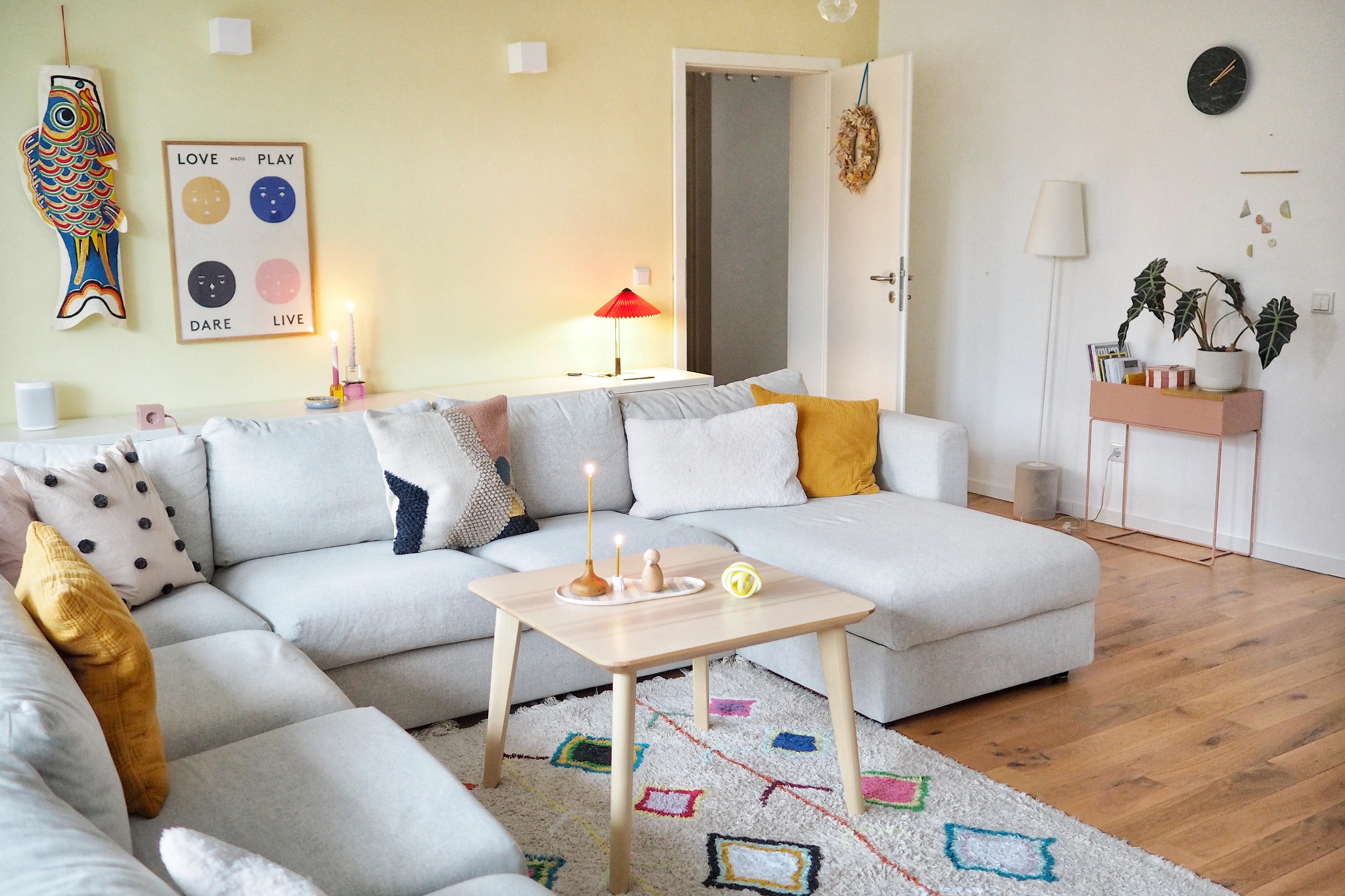 Ab auf die Couch und auf die Pizza warten!
#couchstyle #plantbox #wohnzimmer
