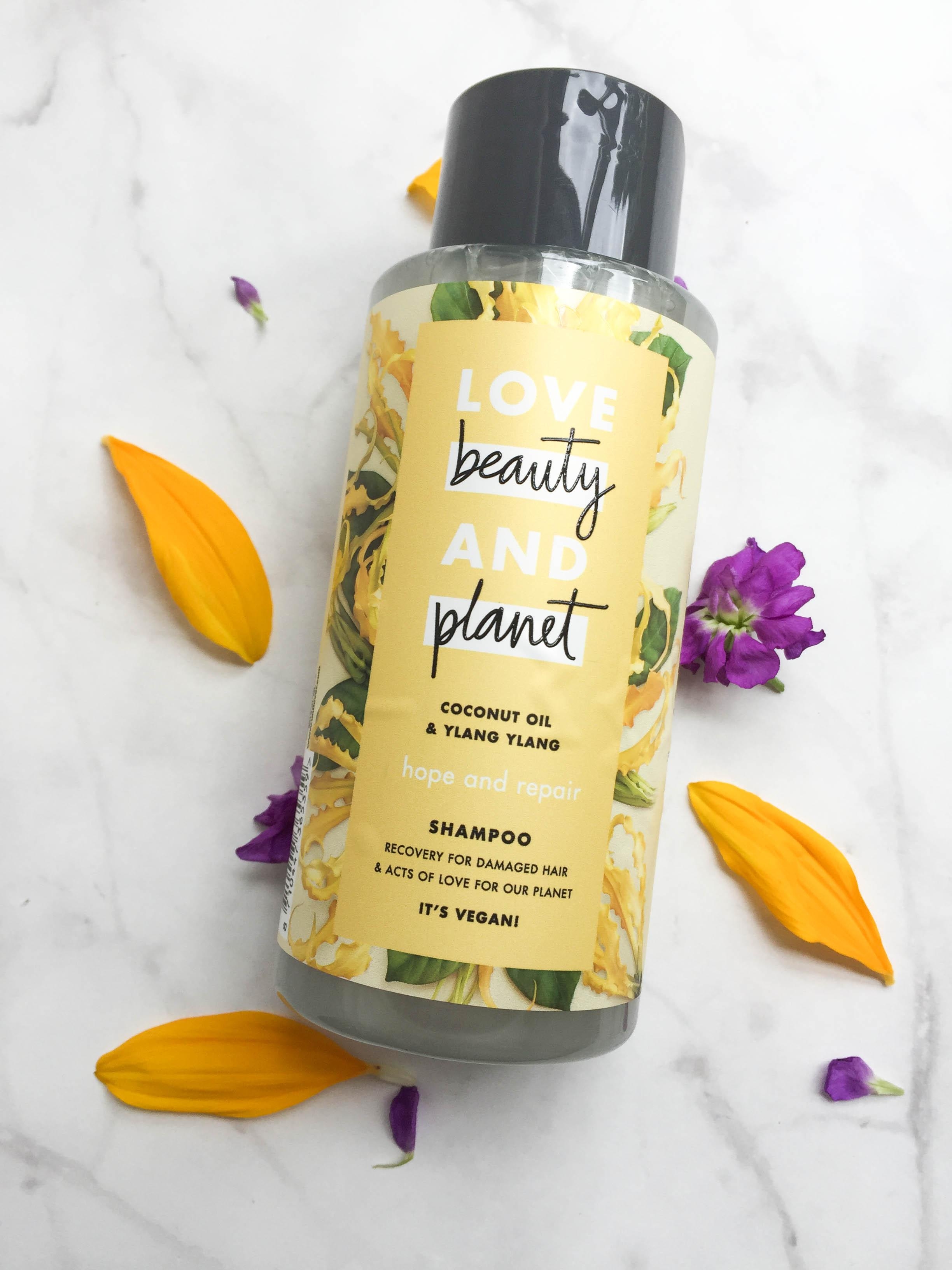 Ab Juli im Handel: Love Beauty & Planet macht vegane Pflege für Body & Hair in 100% recycelten Flaschen #beautylieblinge