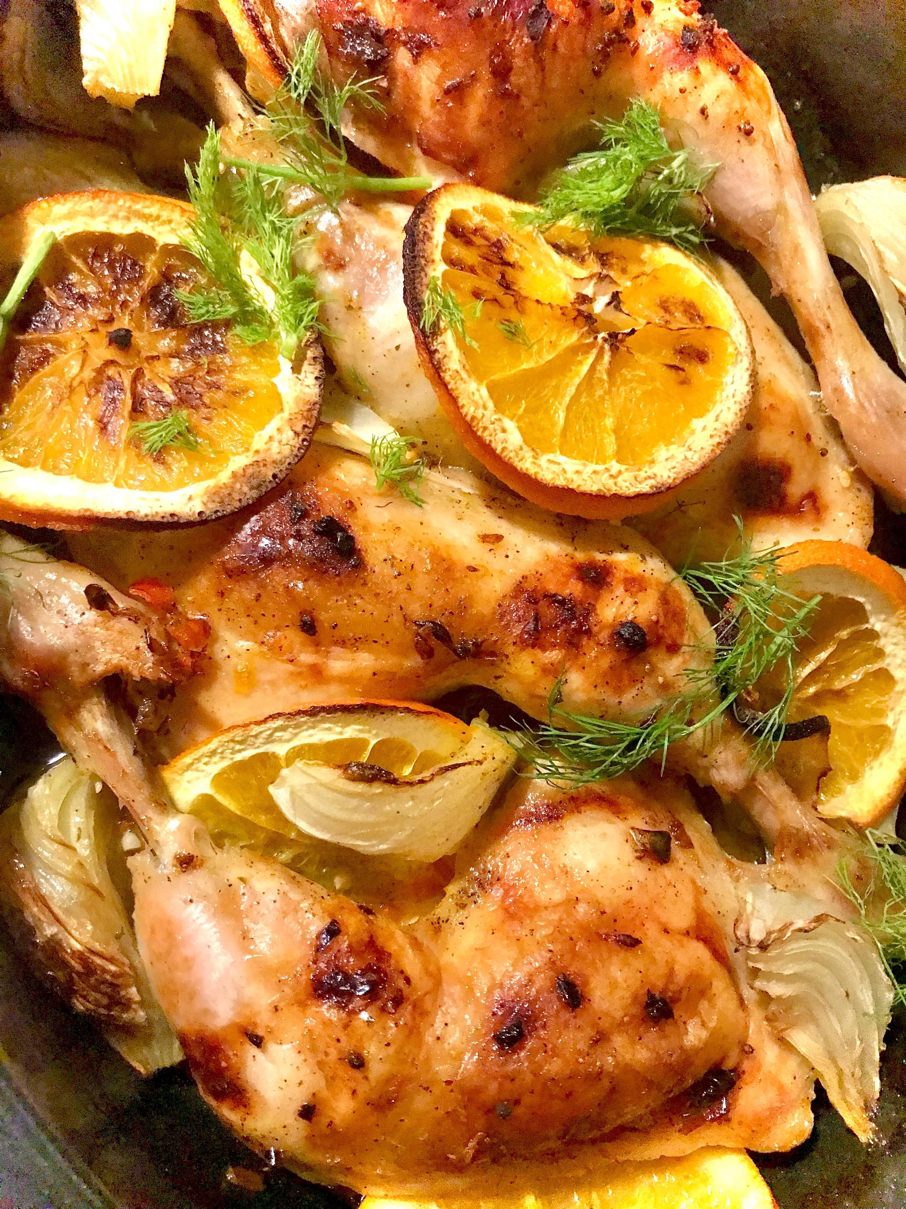 Abendessen ist fertig 
Hähnchen mit Fenchel und orangen Chili Soße 🌶🌶🌶
#food #kochen
 #fresh #tegional 