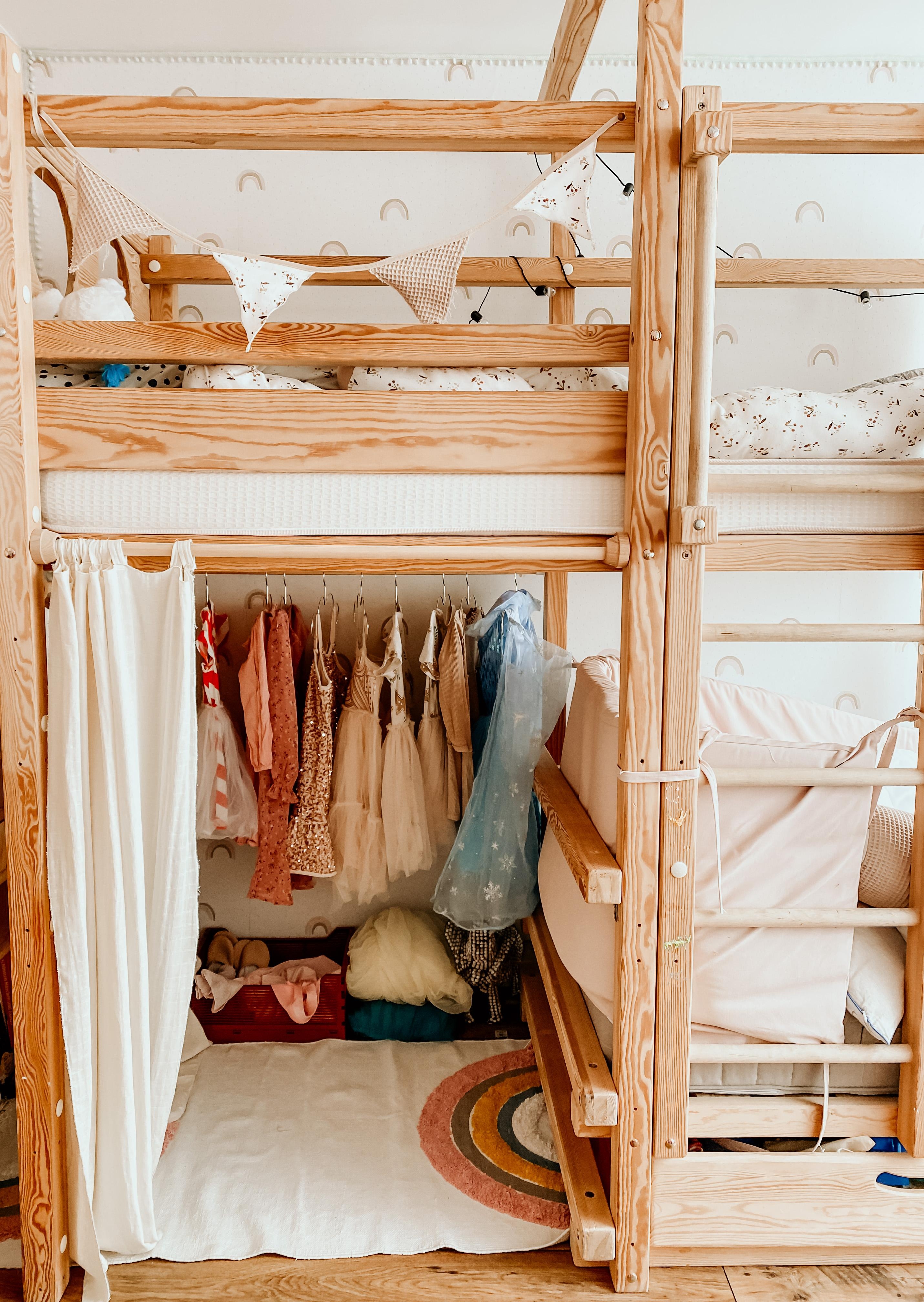 Abenteuerbett für Mädchen mit Tüll, Tüll und mehr Tüll #walkincloset #ankleideraum #diy #gebraucht #nachhaltig 