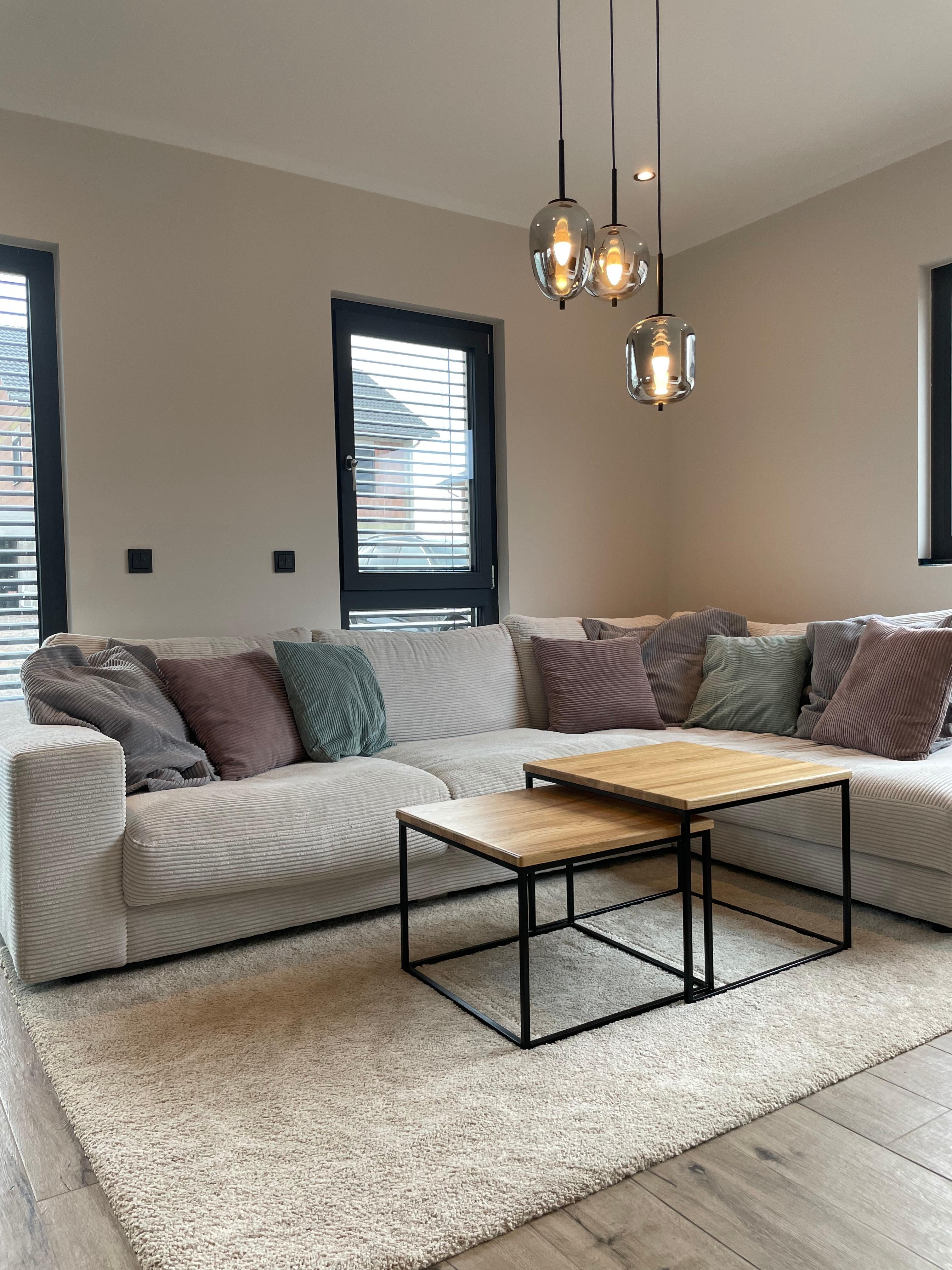 Absolute Couch-Liebe 😍 
#couch #cordsofa #beige #hyggelig #wohnzimmer #interior