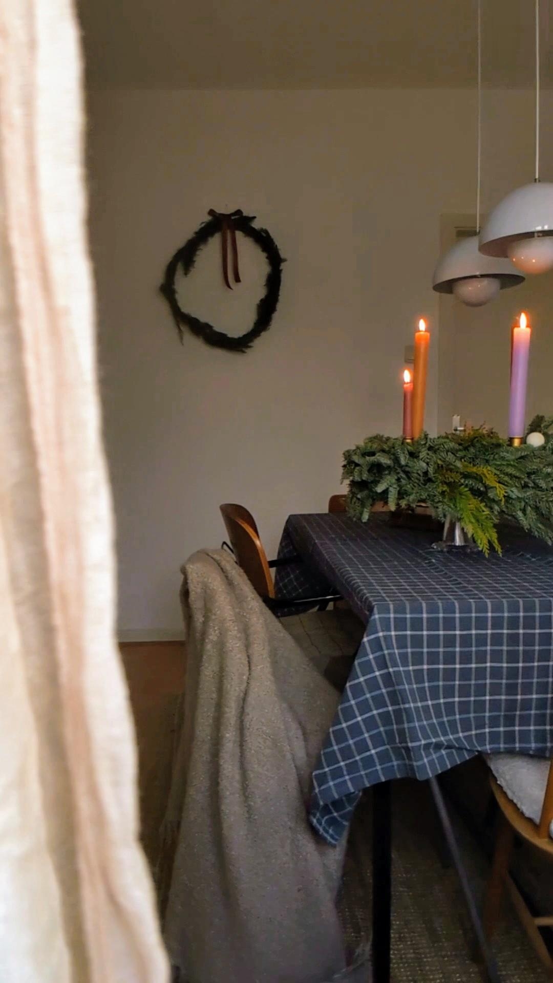 #adventskranz #dopaminedecor #couchliebt #couchstyle #esszimmer