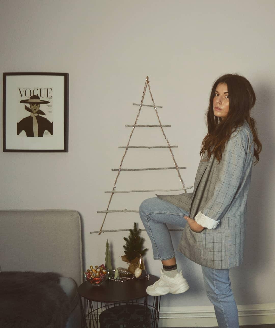 After christmas mood...

#fashion #christmas #interior #ootd #couchliebt #outfit #sneaker
