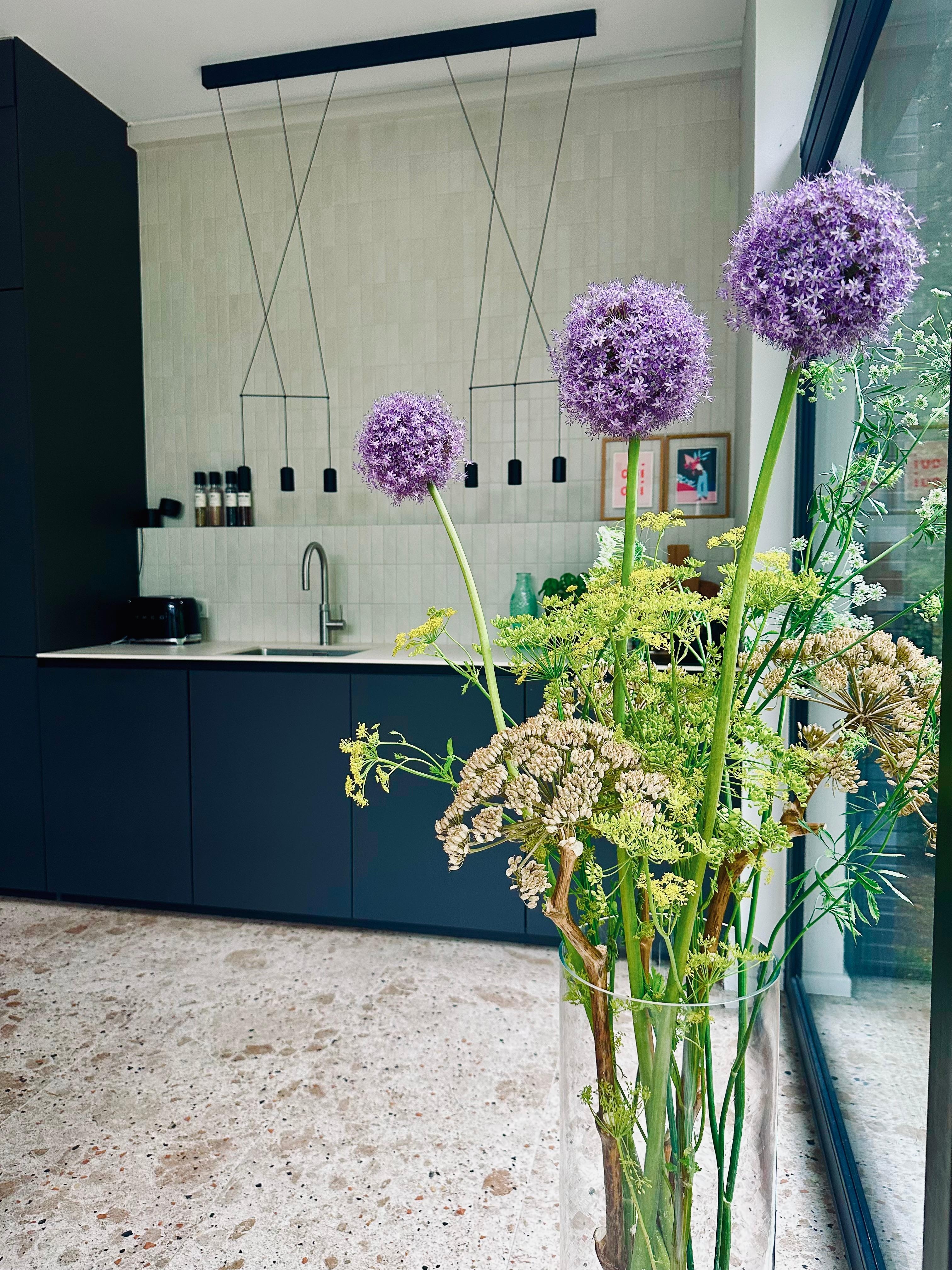 Allium Zeit ... wie schön wenn alles blüht #allium #blumen #küche 