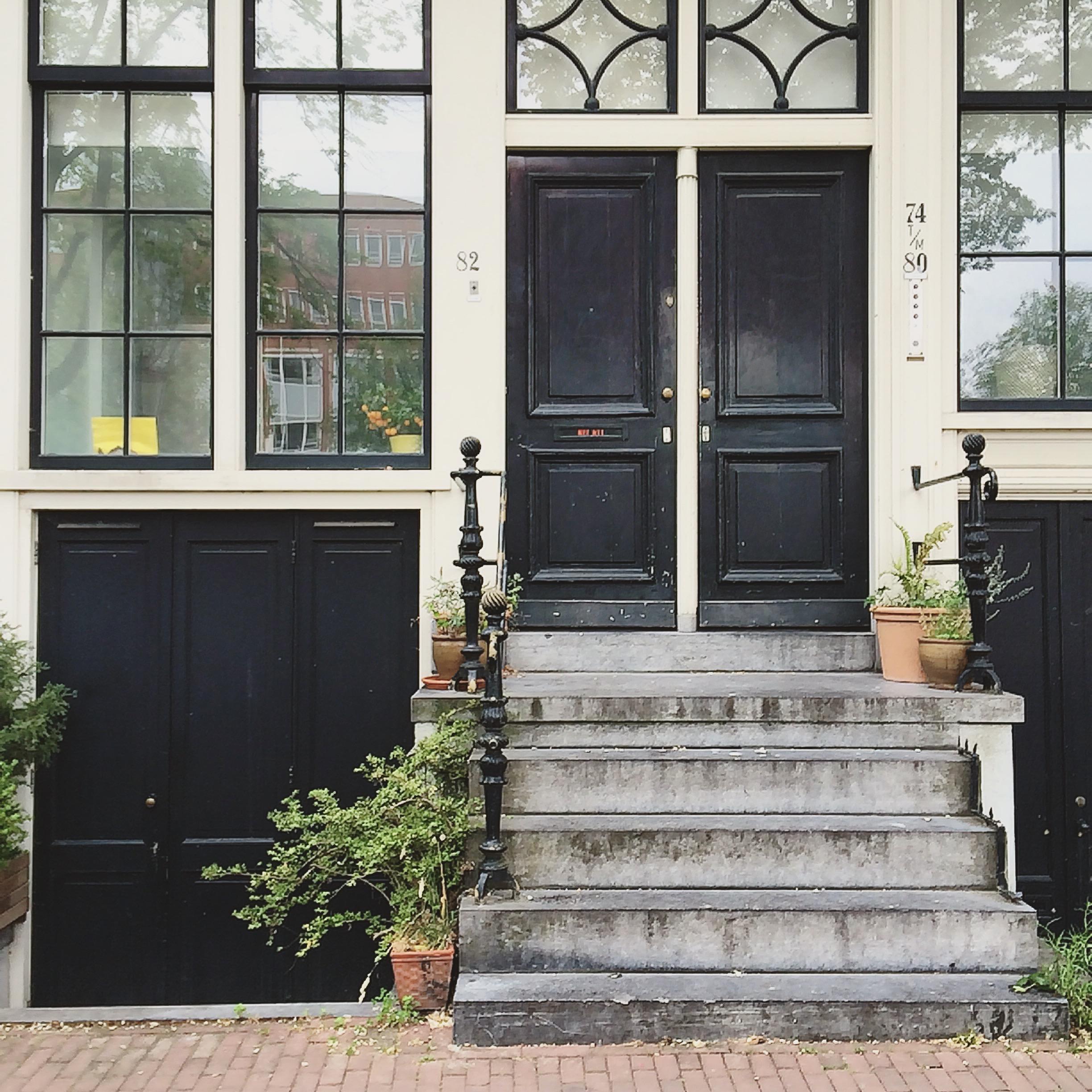 Amsterdam! <3 #treppendeko #haustür #eingangstür #doors #amsterdam