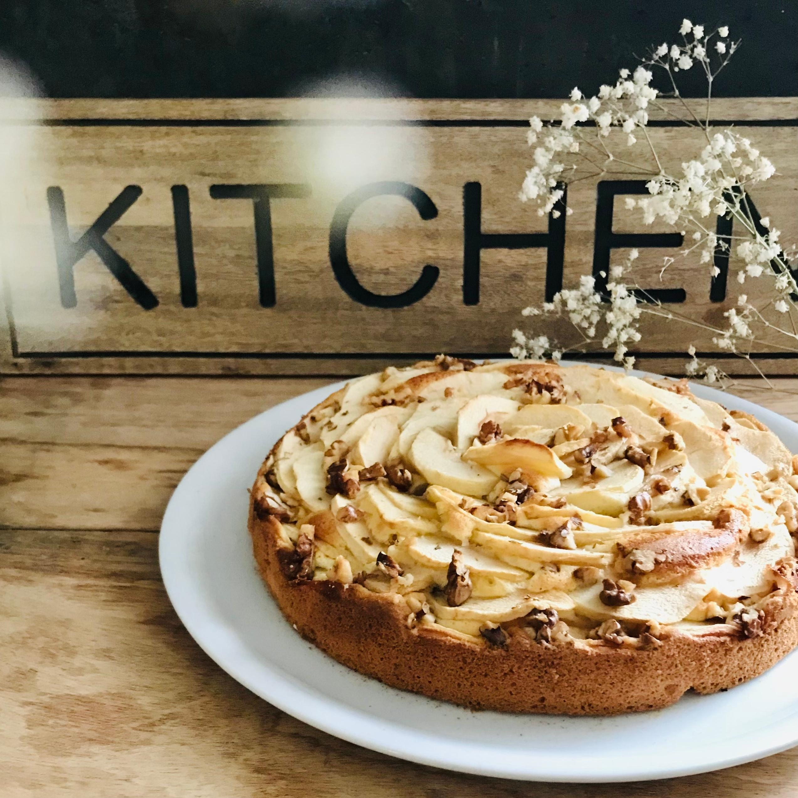 #apfelkuchen#kuchen#äpfel#kaffeeundkuchen#backen#backenmachtglücklich#kuchenbacken#selbstgemacht#selbstgebacken#küche