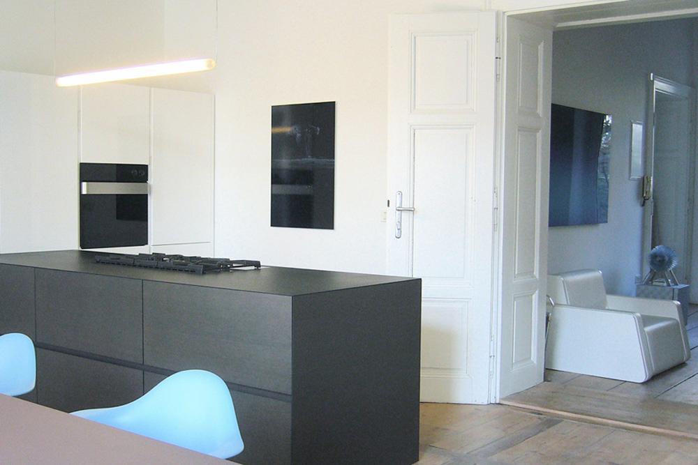 Appartment D #offenerkamin ©destilat Design Studio GmbH