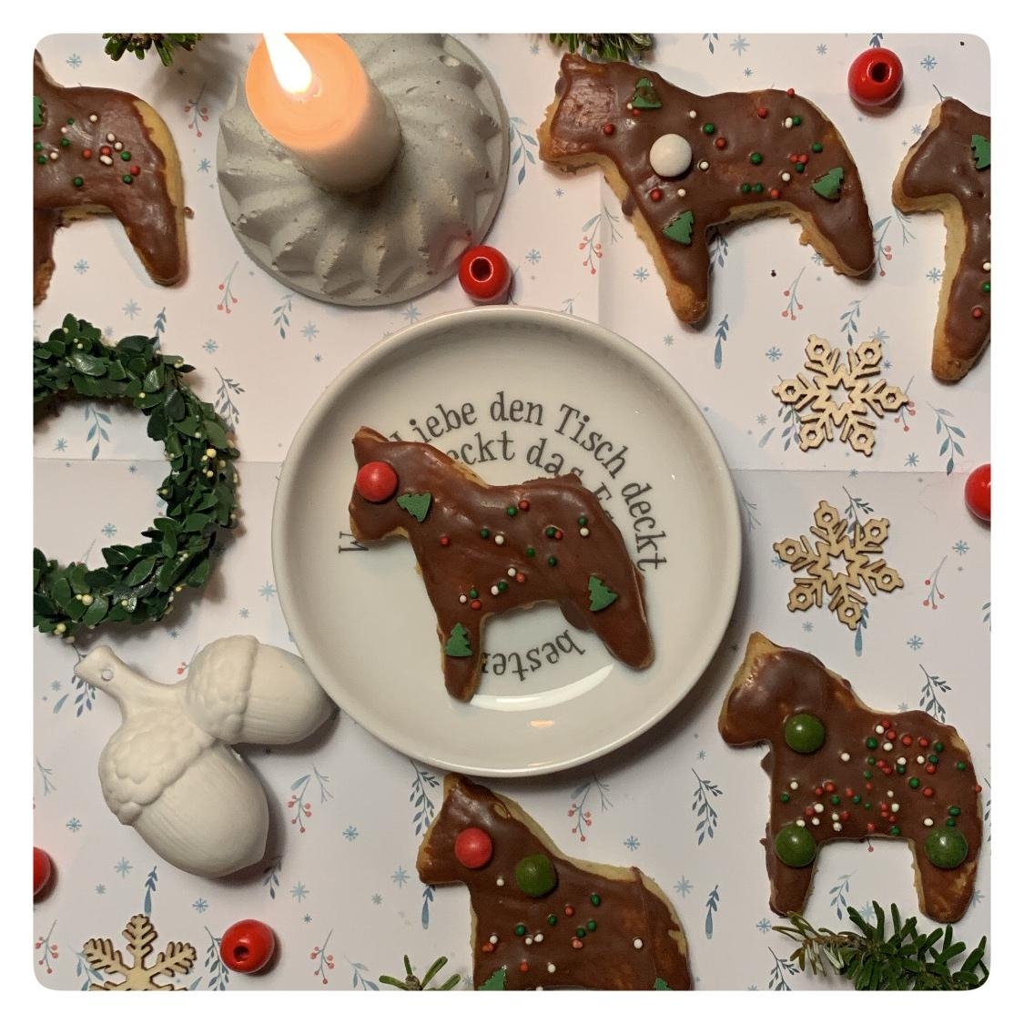Auf die Plätzchen fertig los ! #xmas #weihnachtsplätzchen #kekse #foodlover #weihnachtsgebäck #hygge #weihnachtsbäckerei